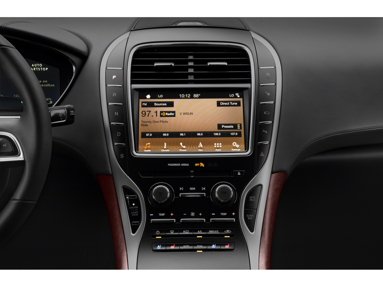 2019 Lincoln Nautilus Black Label