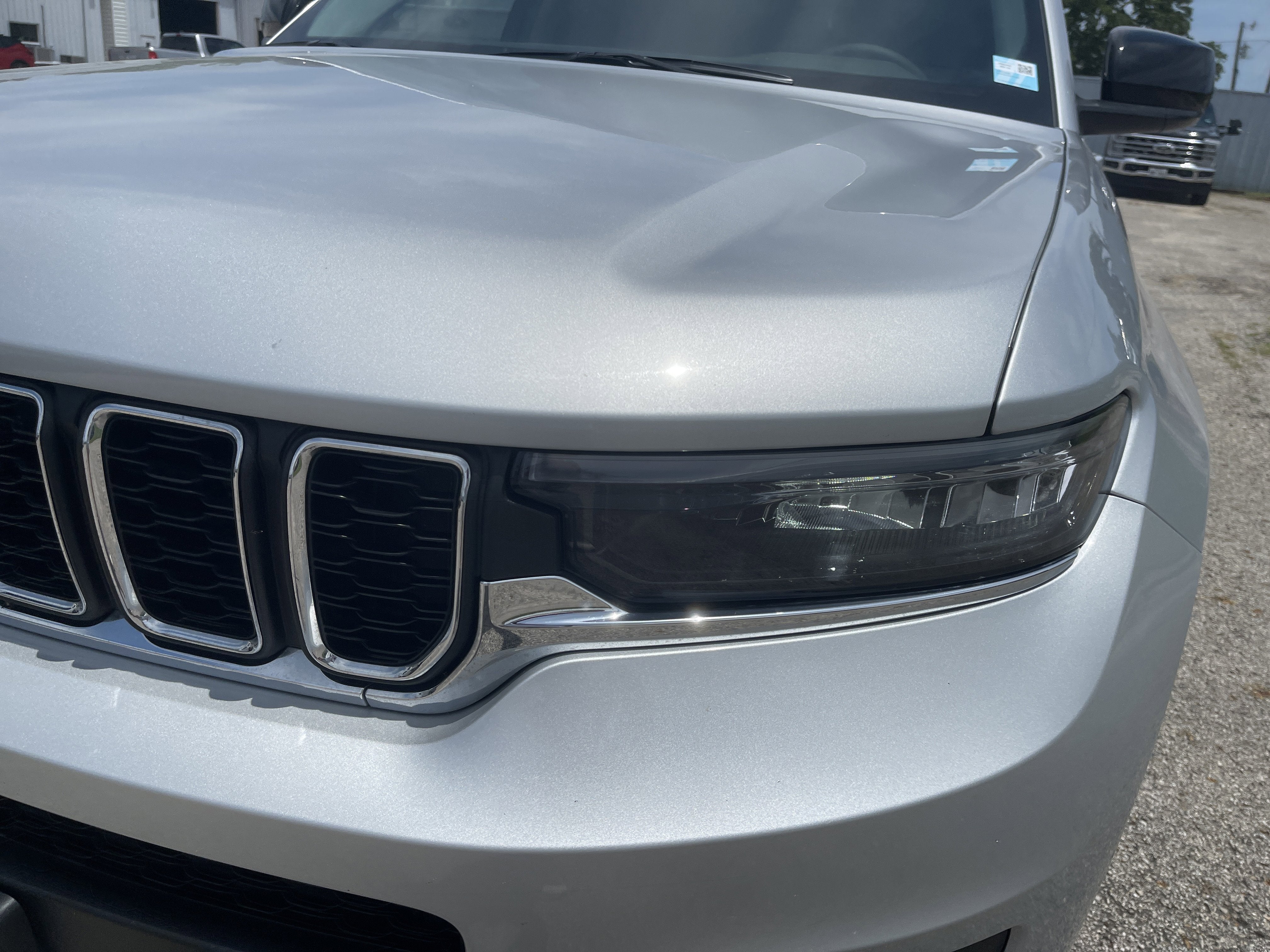 2023 Jeep Grand Cherokee L Laredo