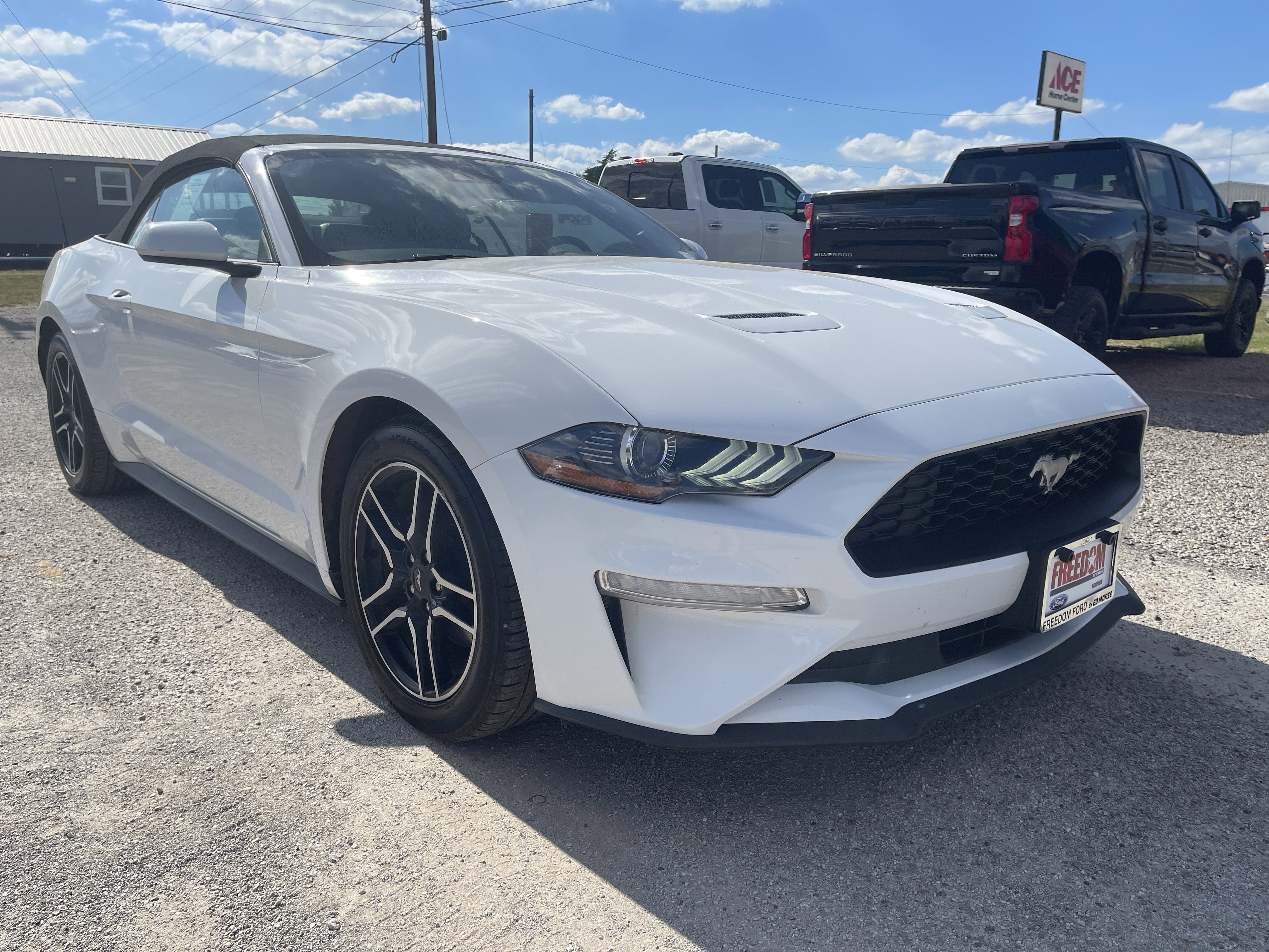 2022 Ford Mustang EcoBoost Premium