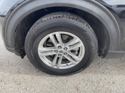 2023 Ford Explorer Base