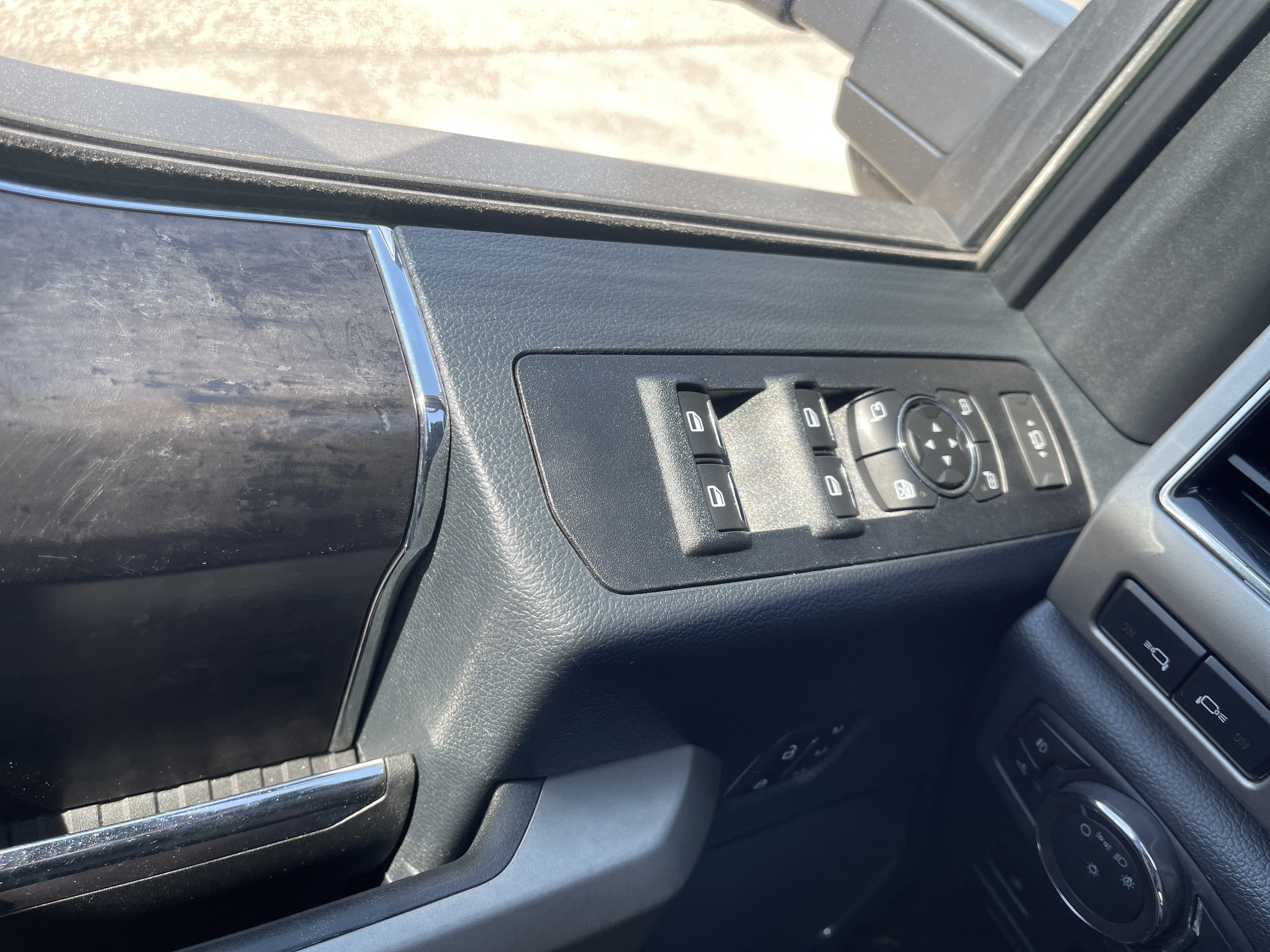 2022 Ford Super Duty F-250 SRW LARIAT