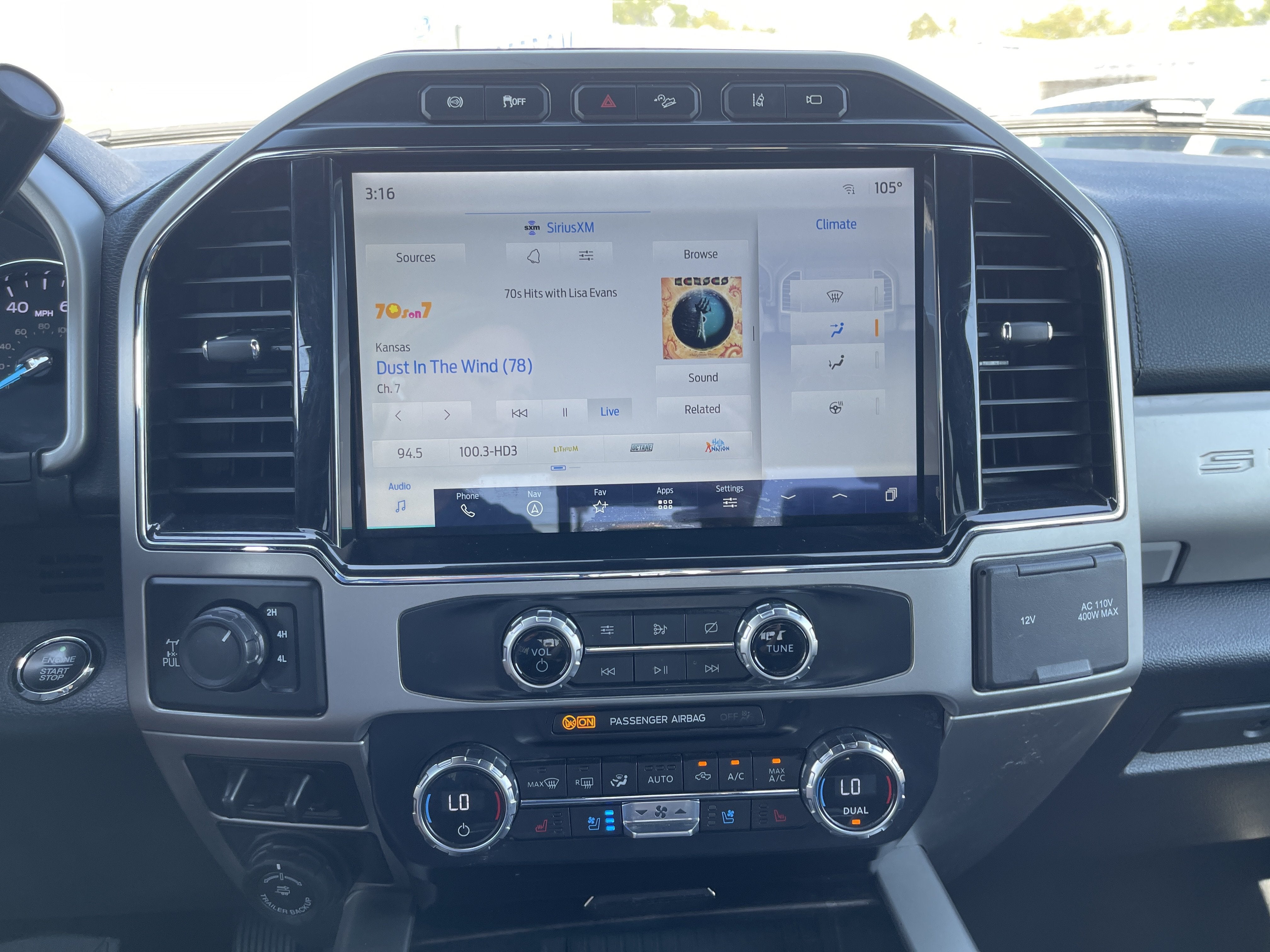 2022 Ford Super Duty F-250 SRW LARIAT