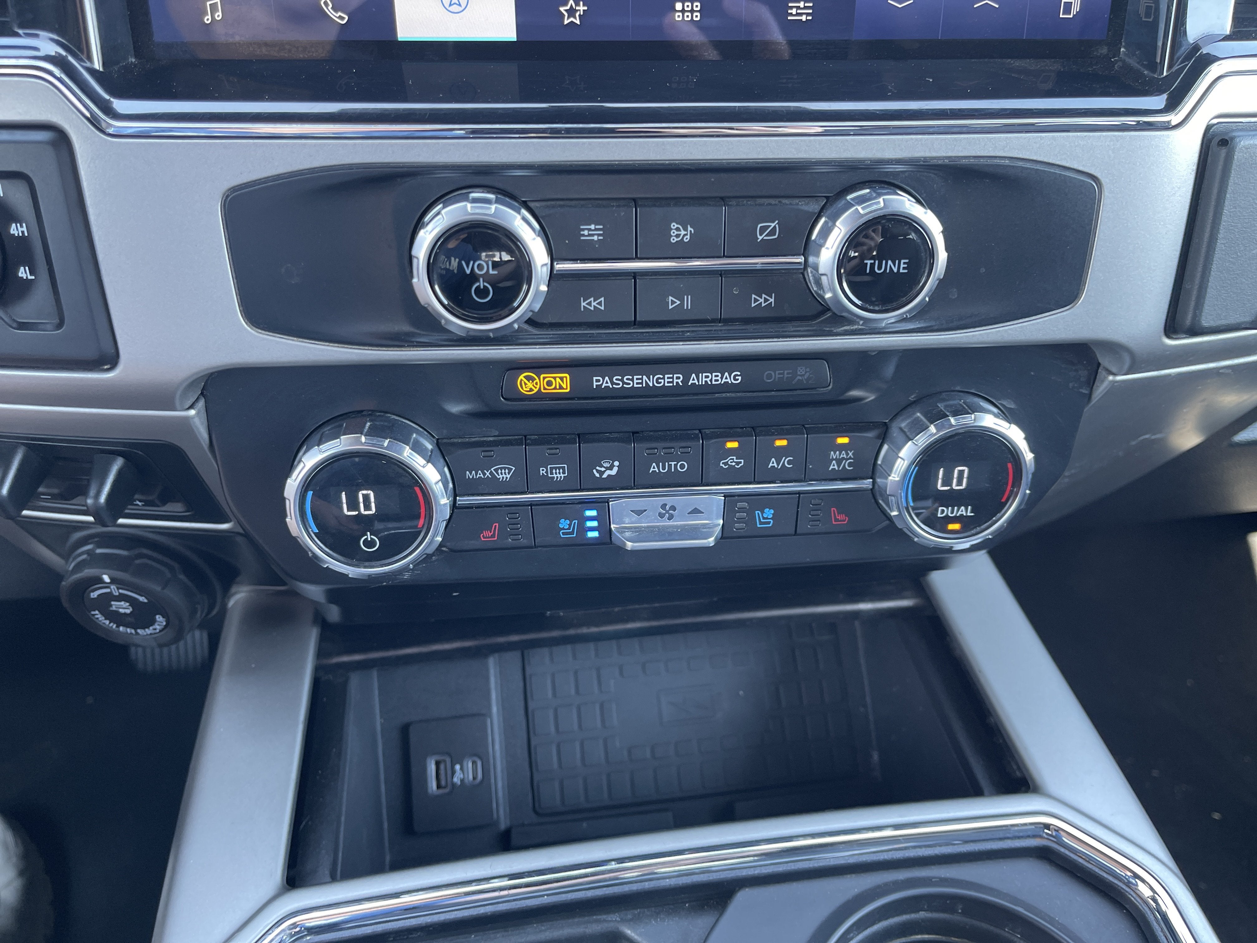 2022 Ford Super Duty F-250 SRW LARIAT