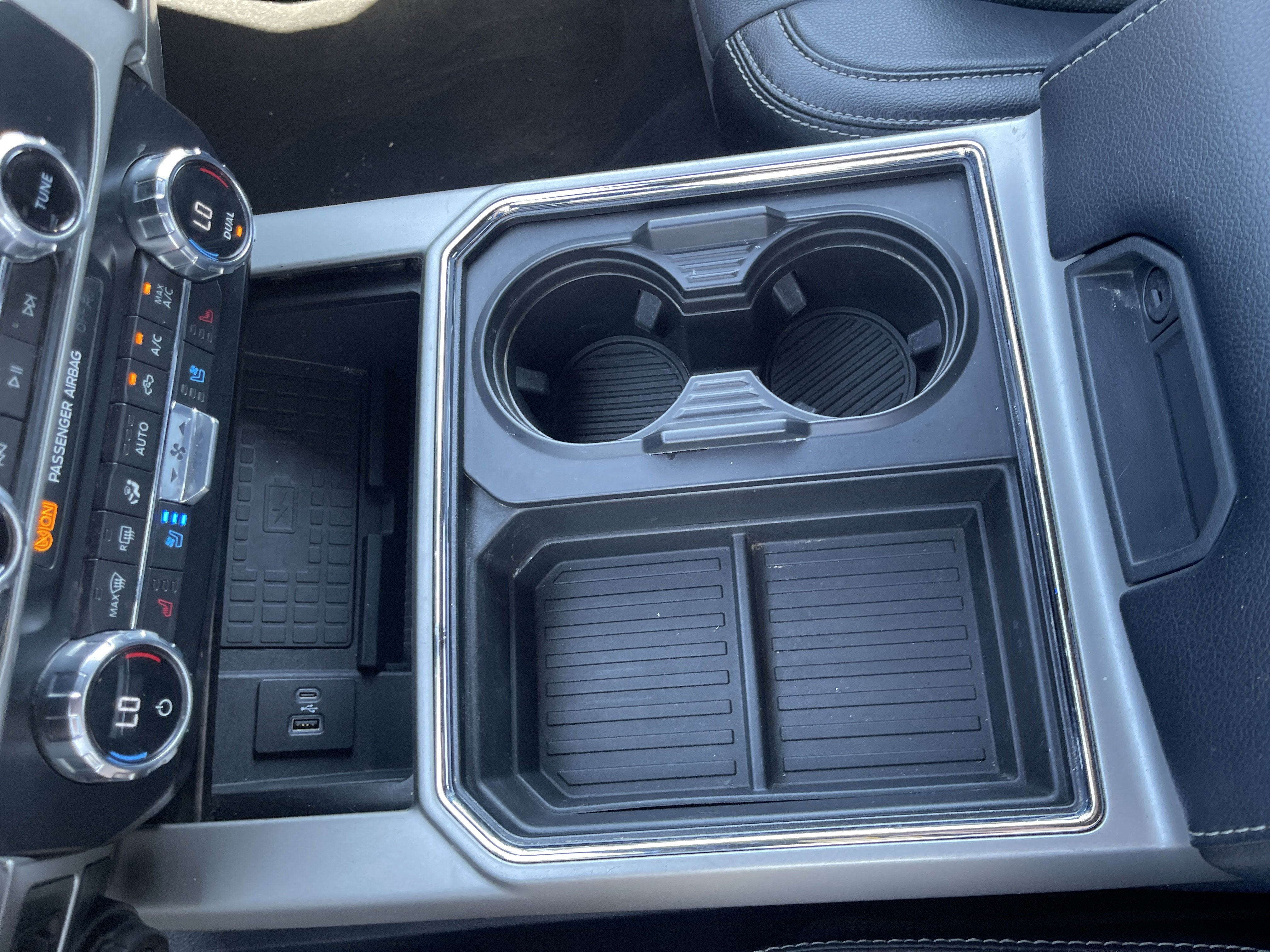 2022 Ford Super Duty F-250 SRW LARIAT