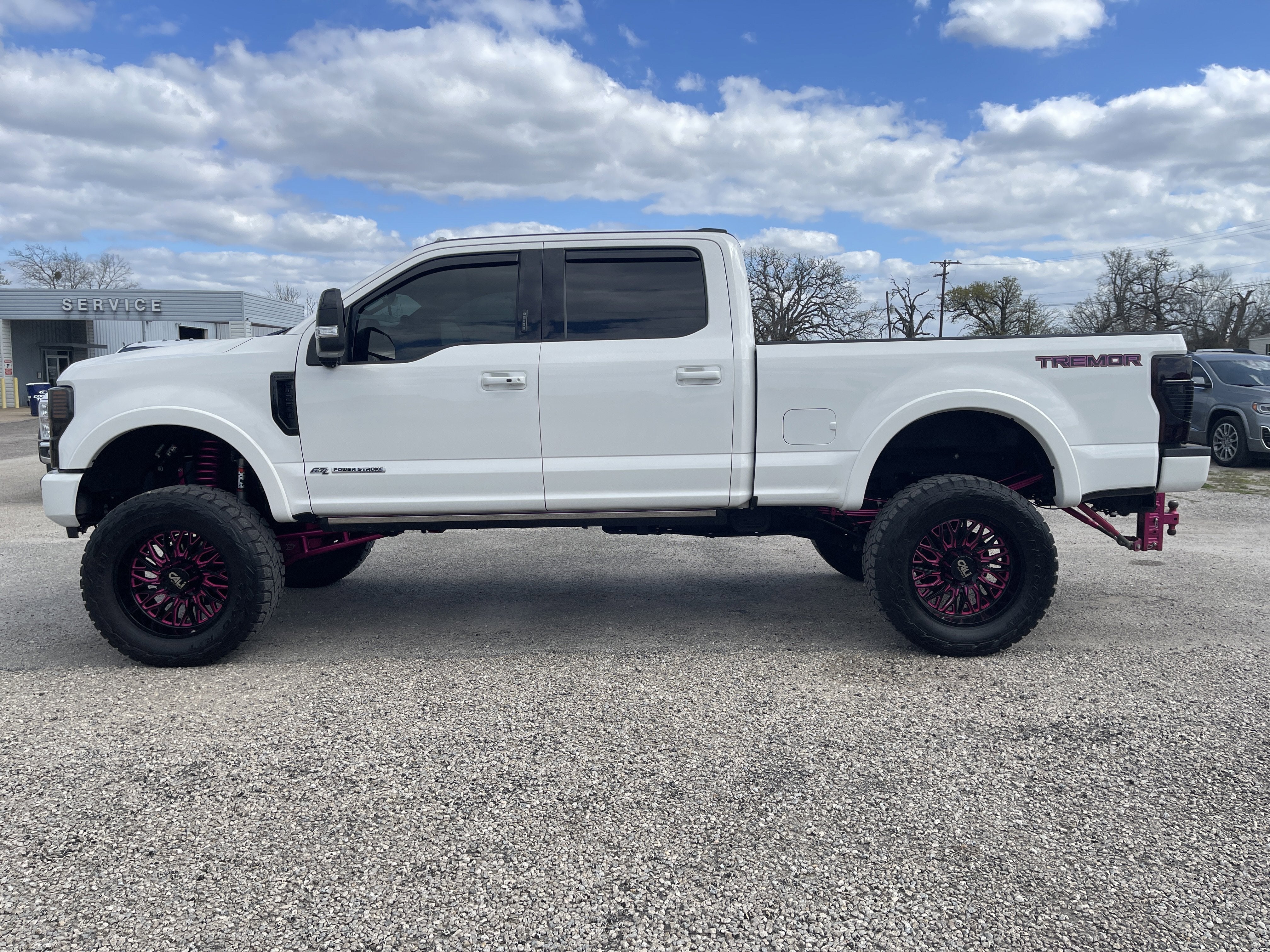 2022 Ford Super Duty F-250 SRW LARIAT