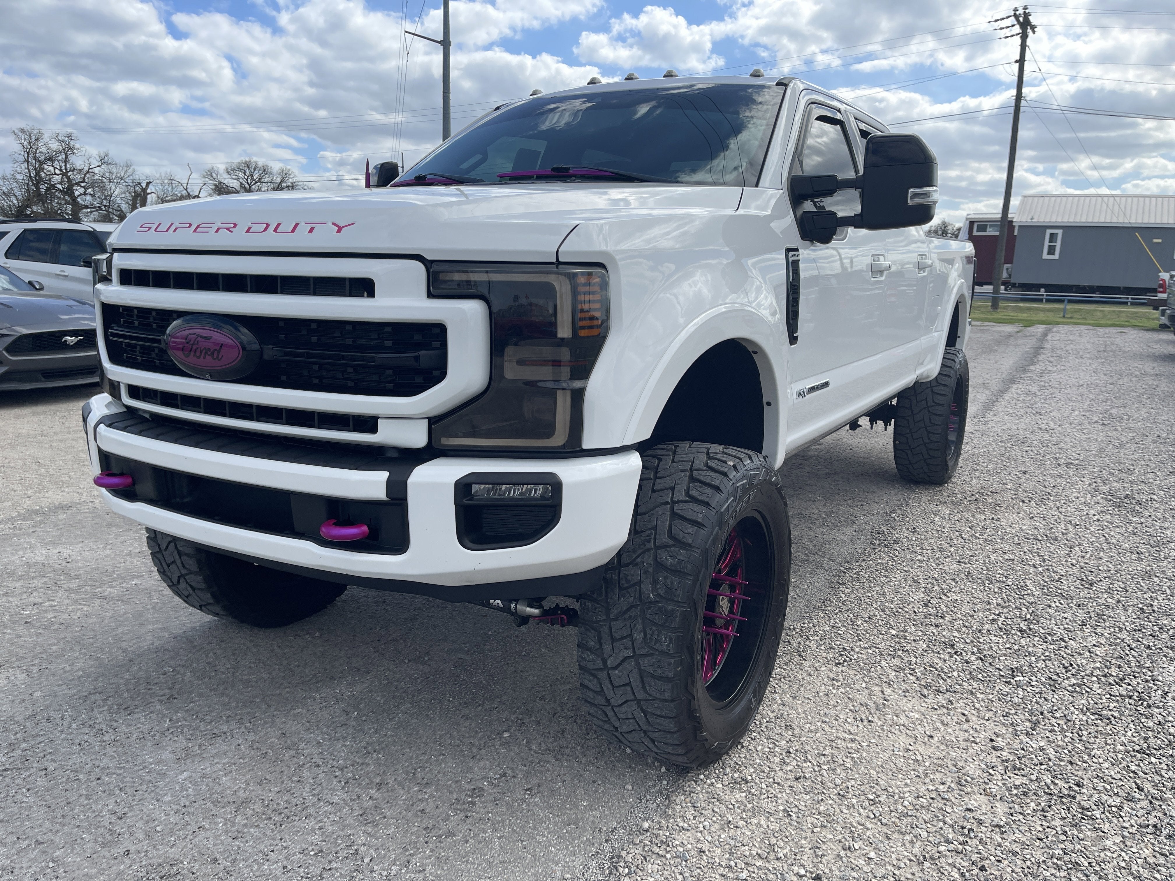 2022 Ford Super Duty F-250 SRW LARIAT