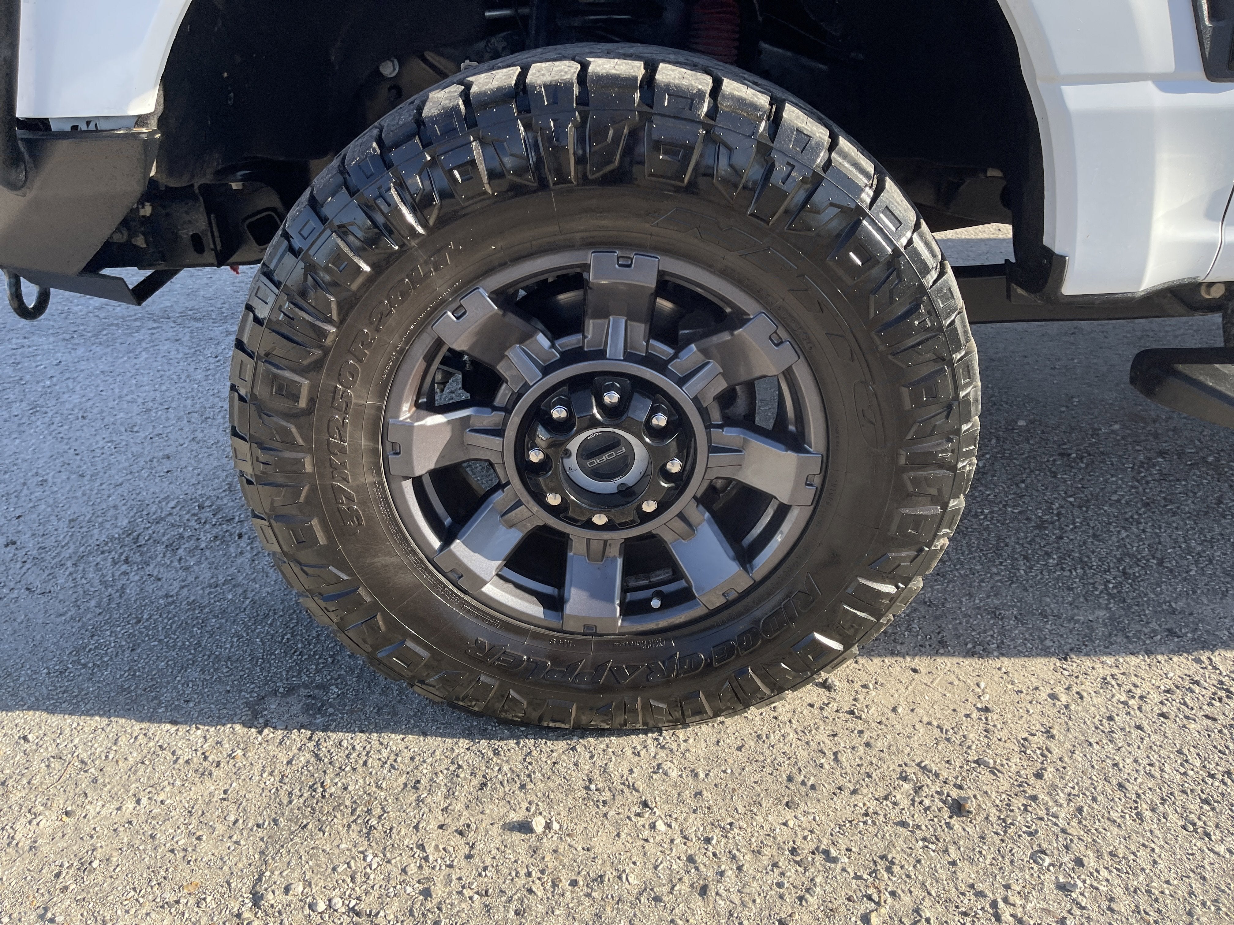 2024 Ford Super Duty F-350 SRW LARIAT