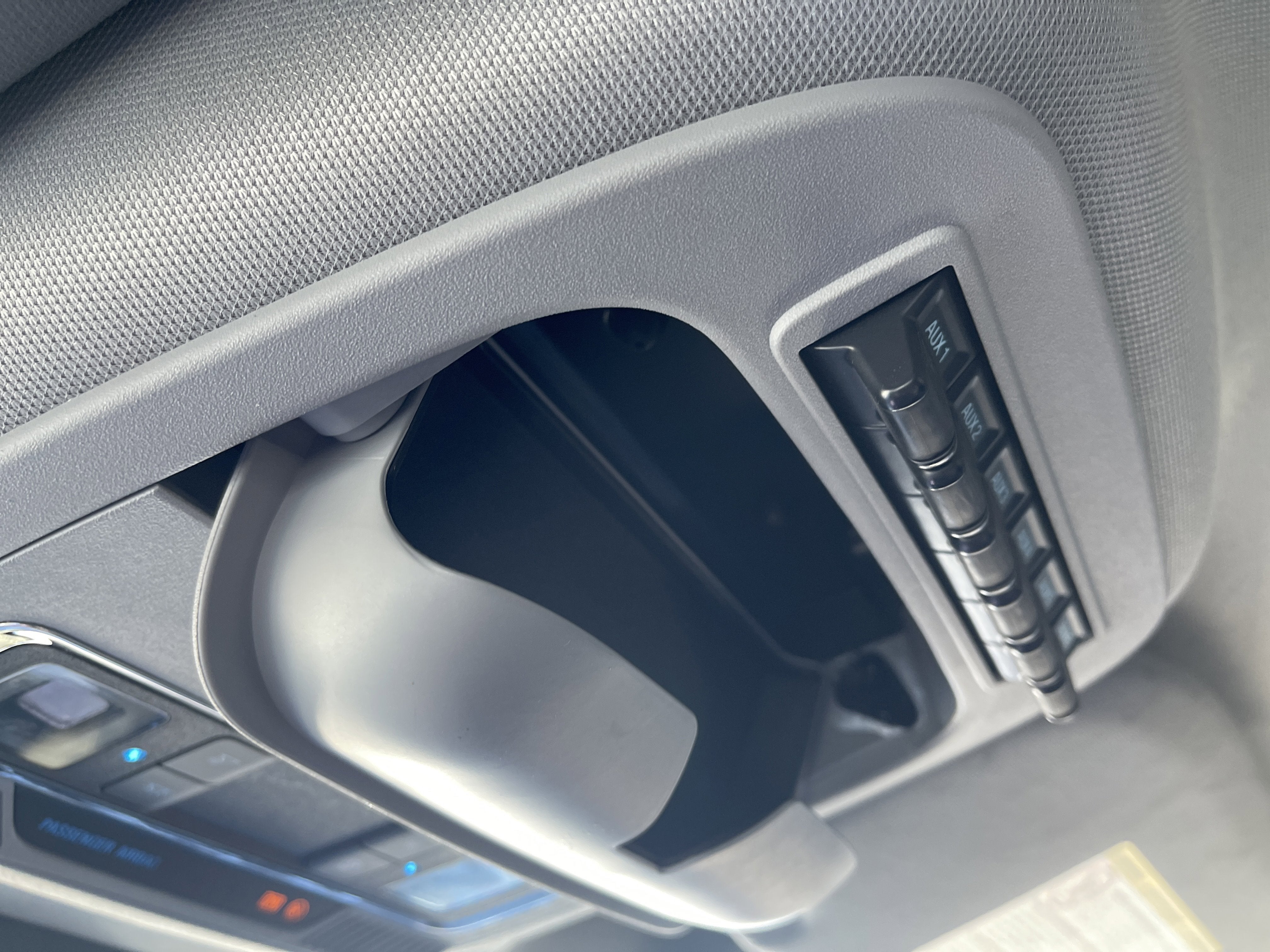 2024 Ford Super Duty F-350 SRW LARIAT