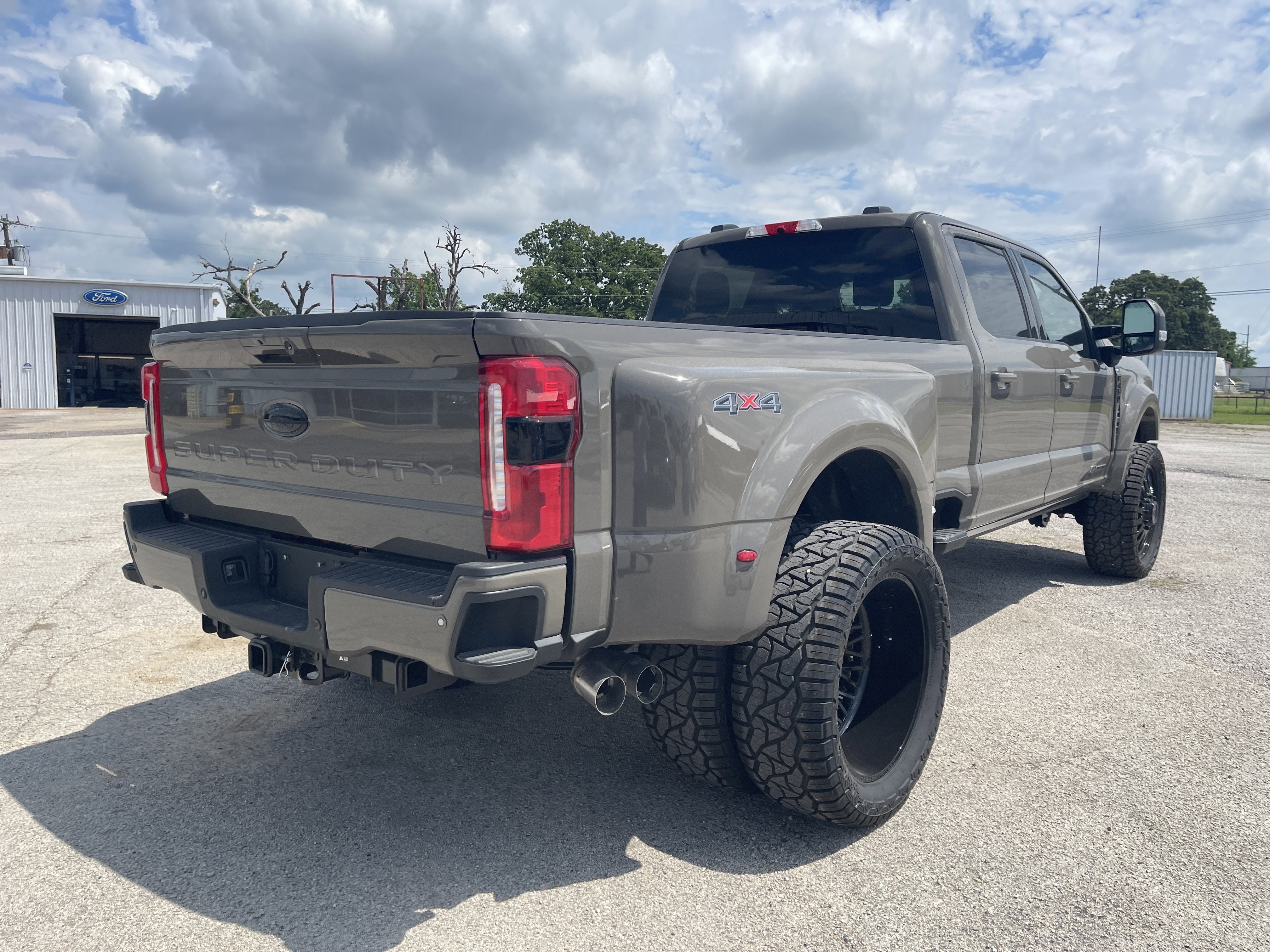 2026 Ford Super Duty F-450 DRW Base