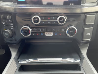 2026 Ford Super Duty F-450 DRW LARIAT