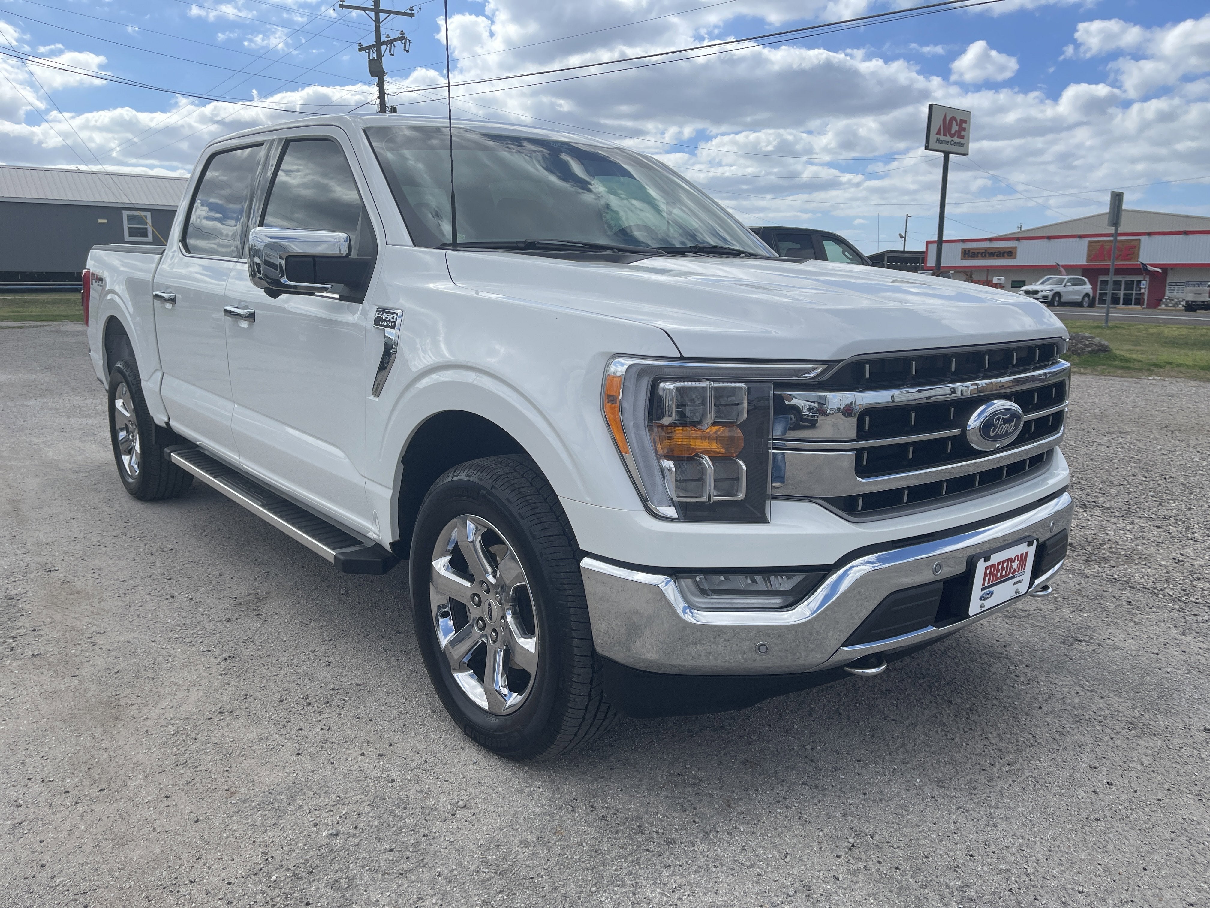 2022 Ford F-150 LARIAT