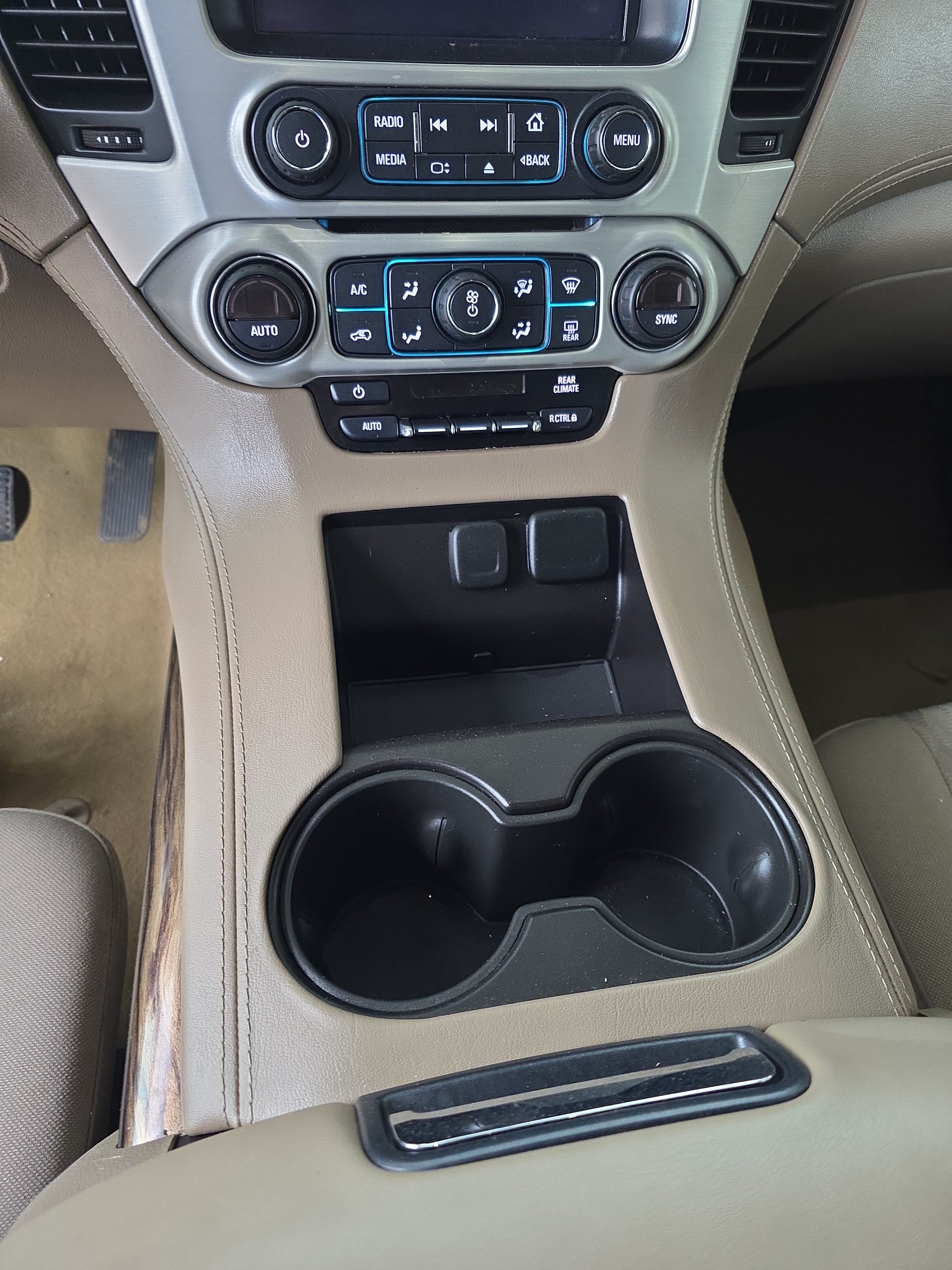 2017 GMC Yukon SLE