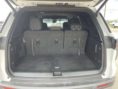 2024 Chevrolet Traverse FWD LT