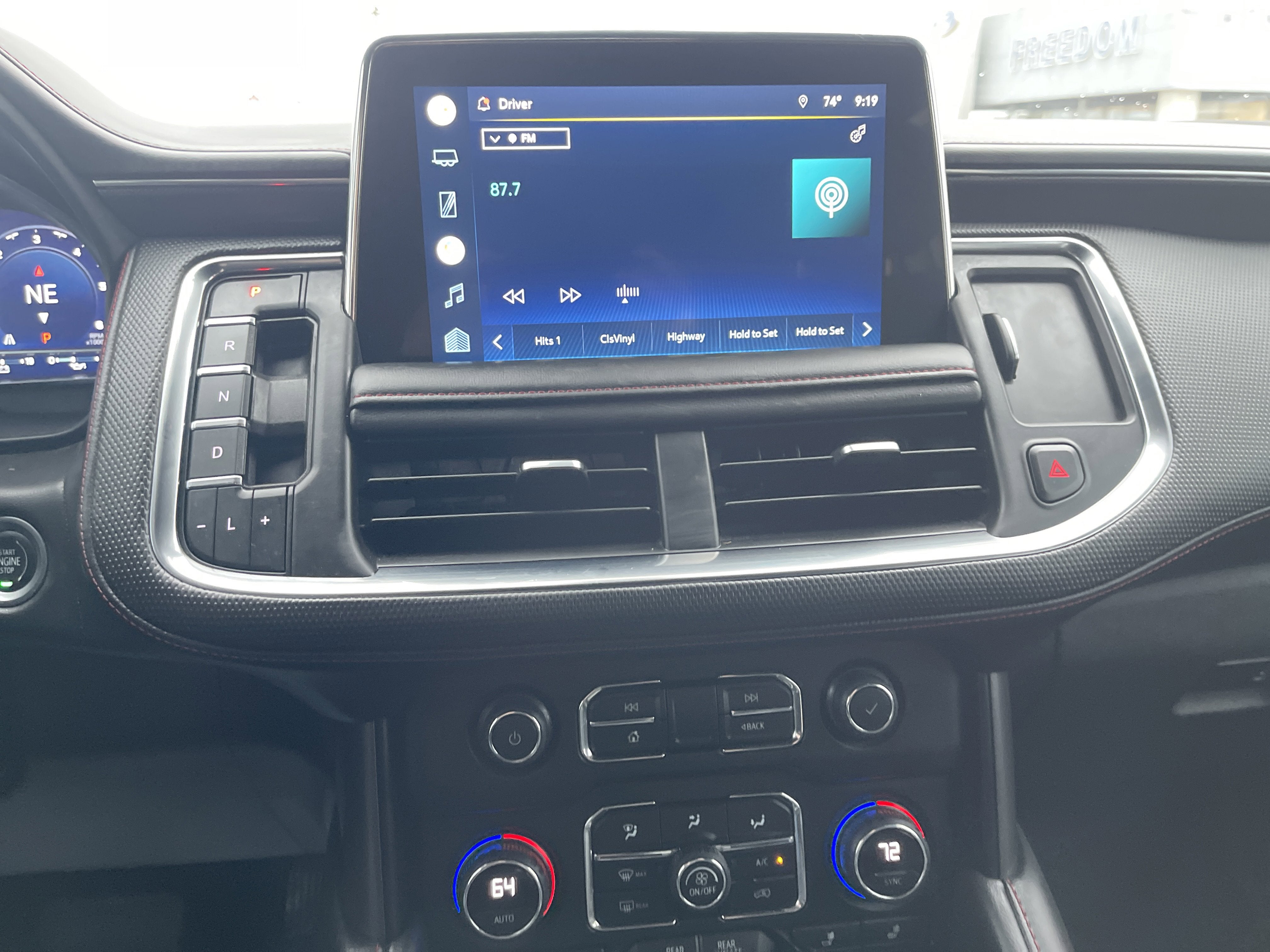 2022 Chevrolet Suburban RST