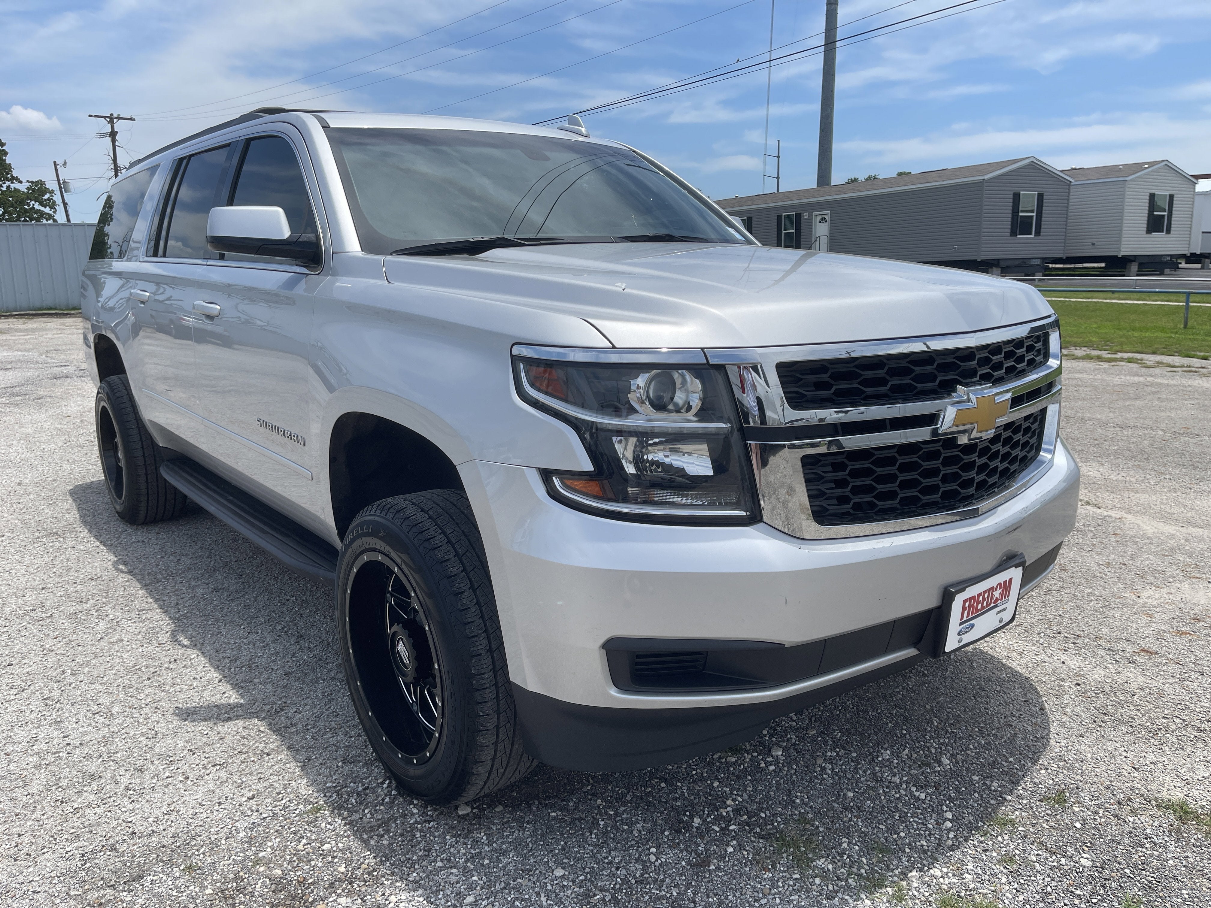 2019 Chevrolet Suburban LS