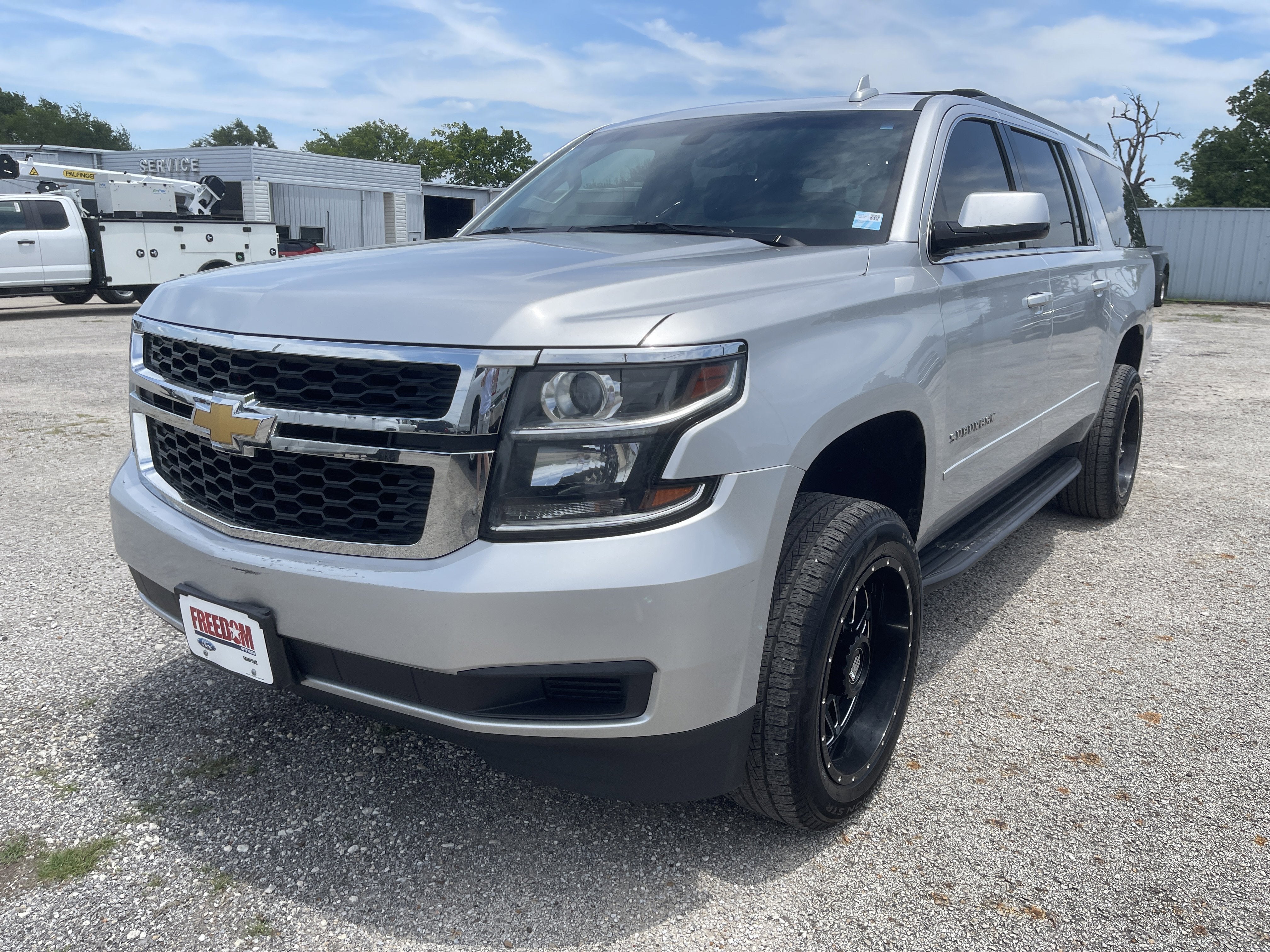 2019 Chevrolet Suburban LS