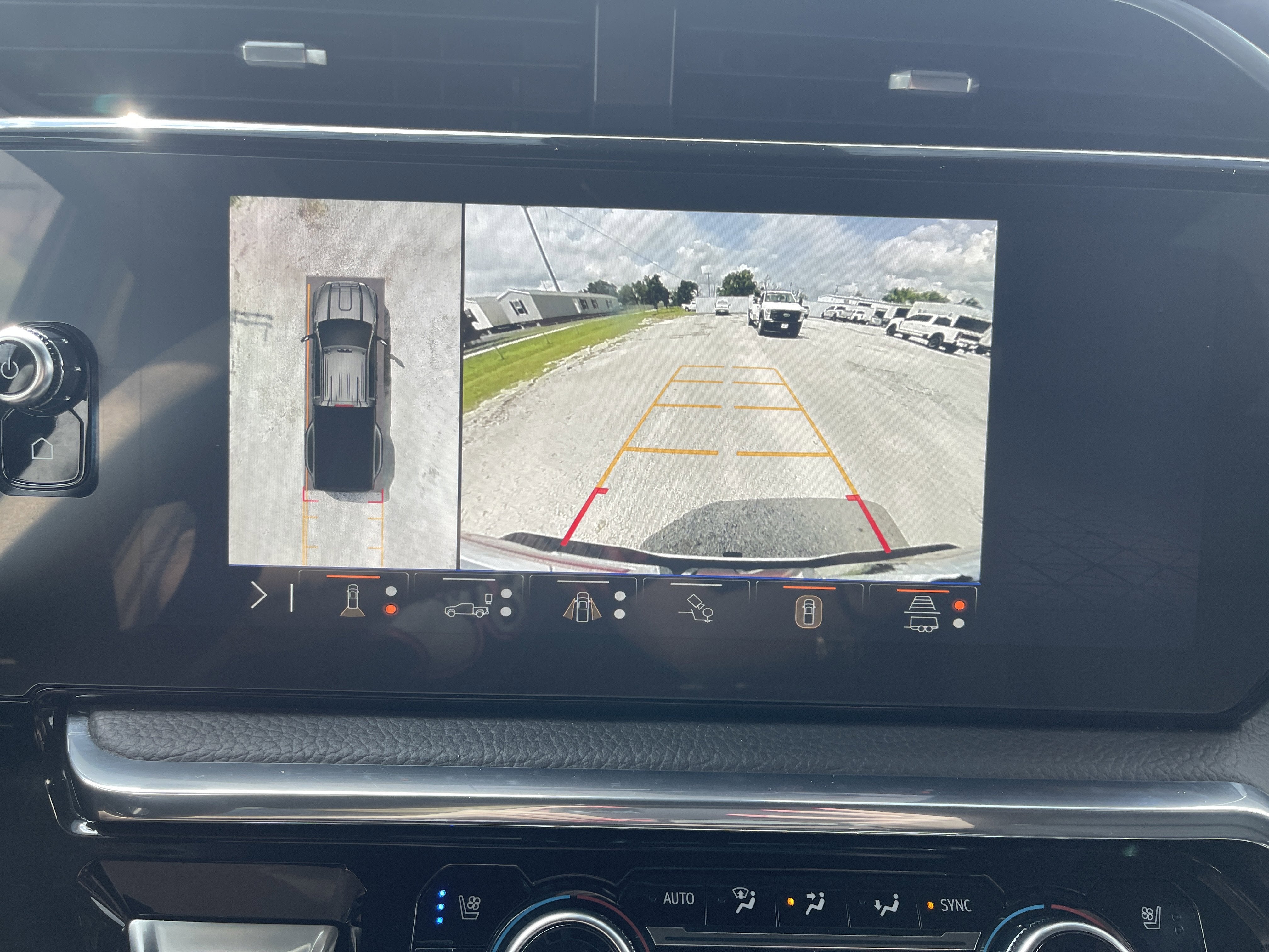 2025 GMC Sierra 3500HD Denali