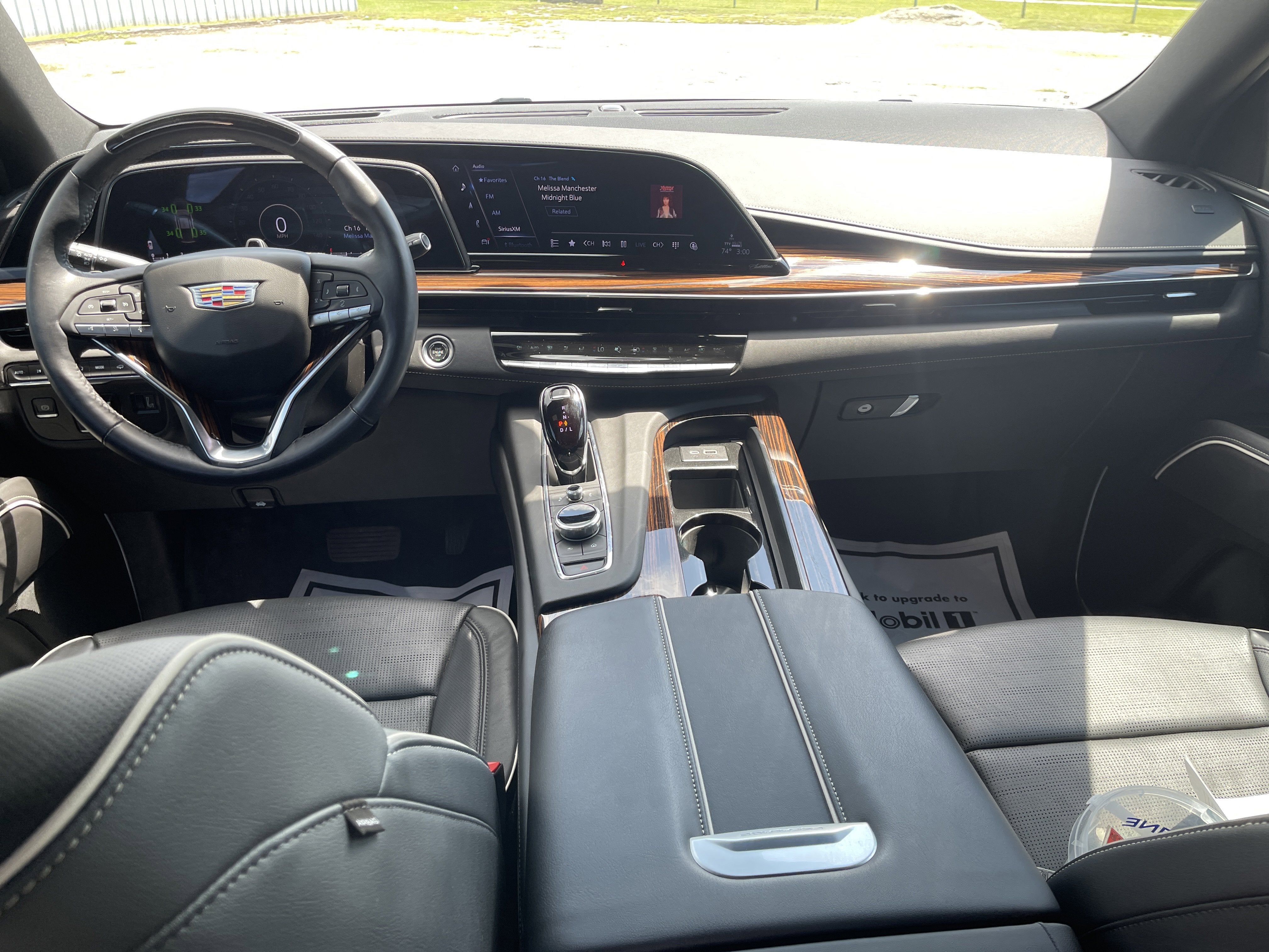 2024 Cadillac Escalade ESV 4WD Premium Luxury
