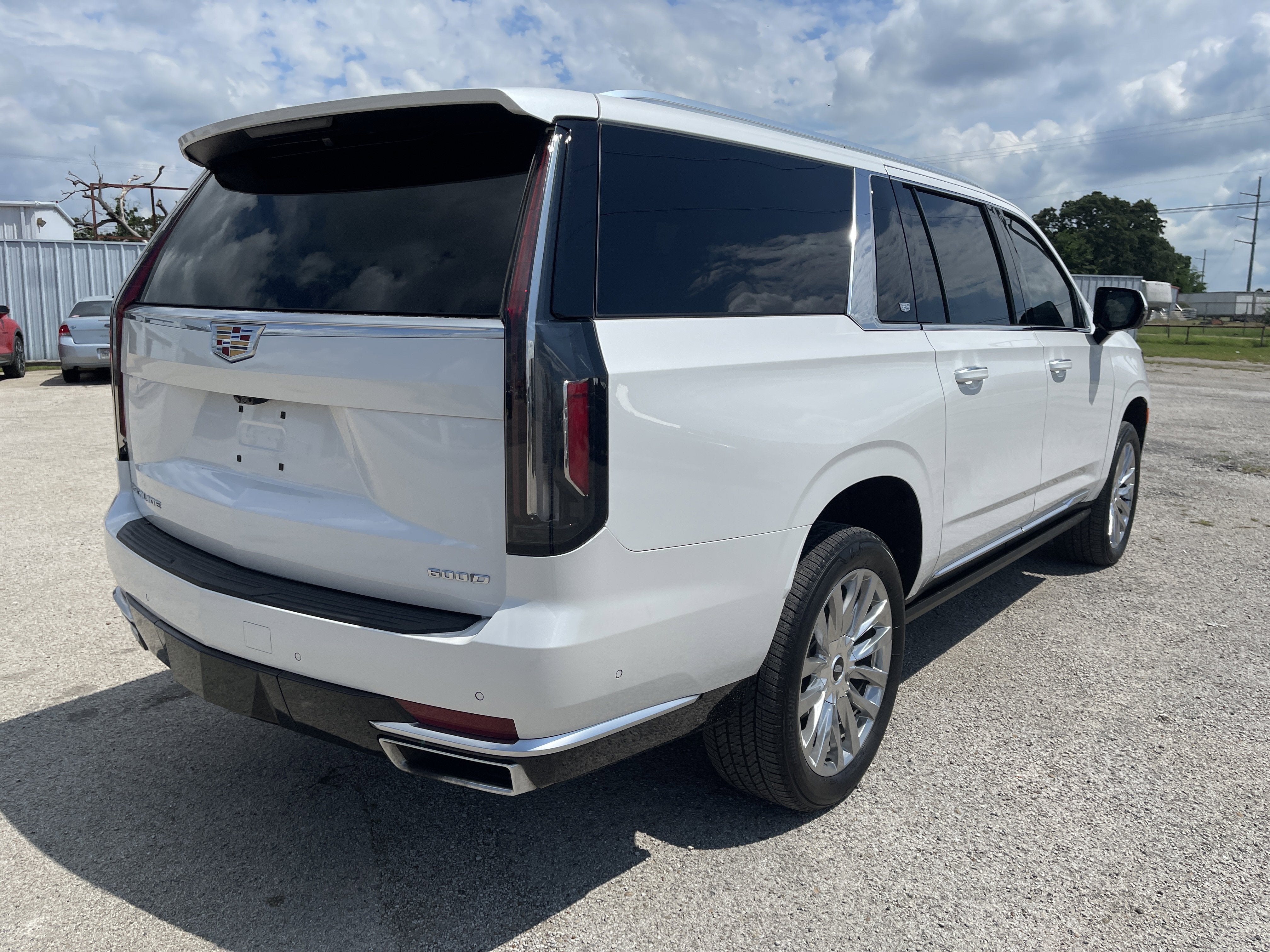 2024 Cadillac Escalade ESV 4WD Premium Luxury