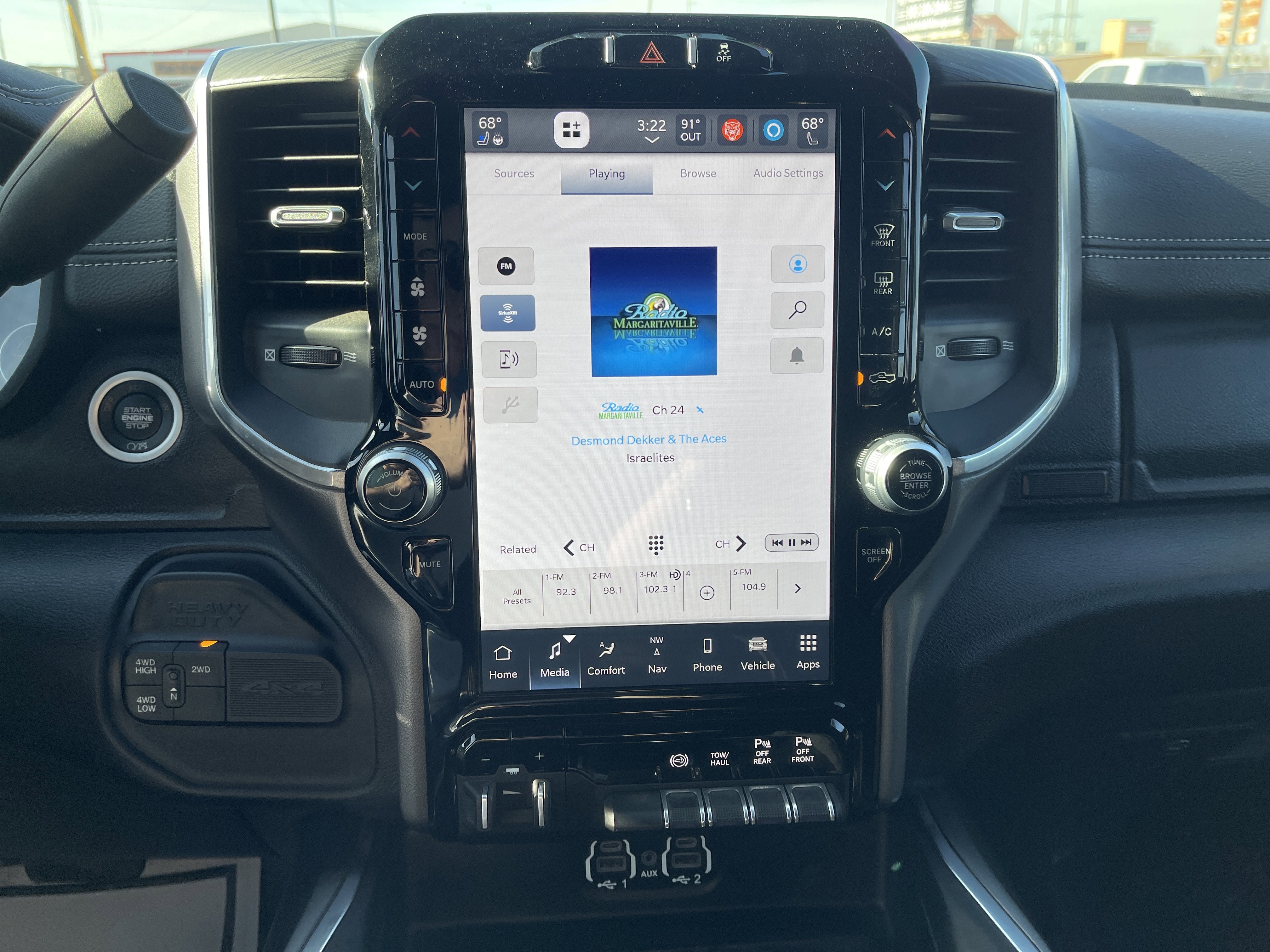 2024 RAM 3500 Laramie