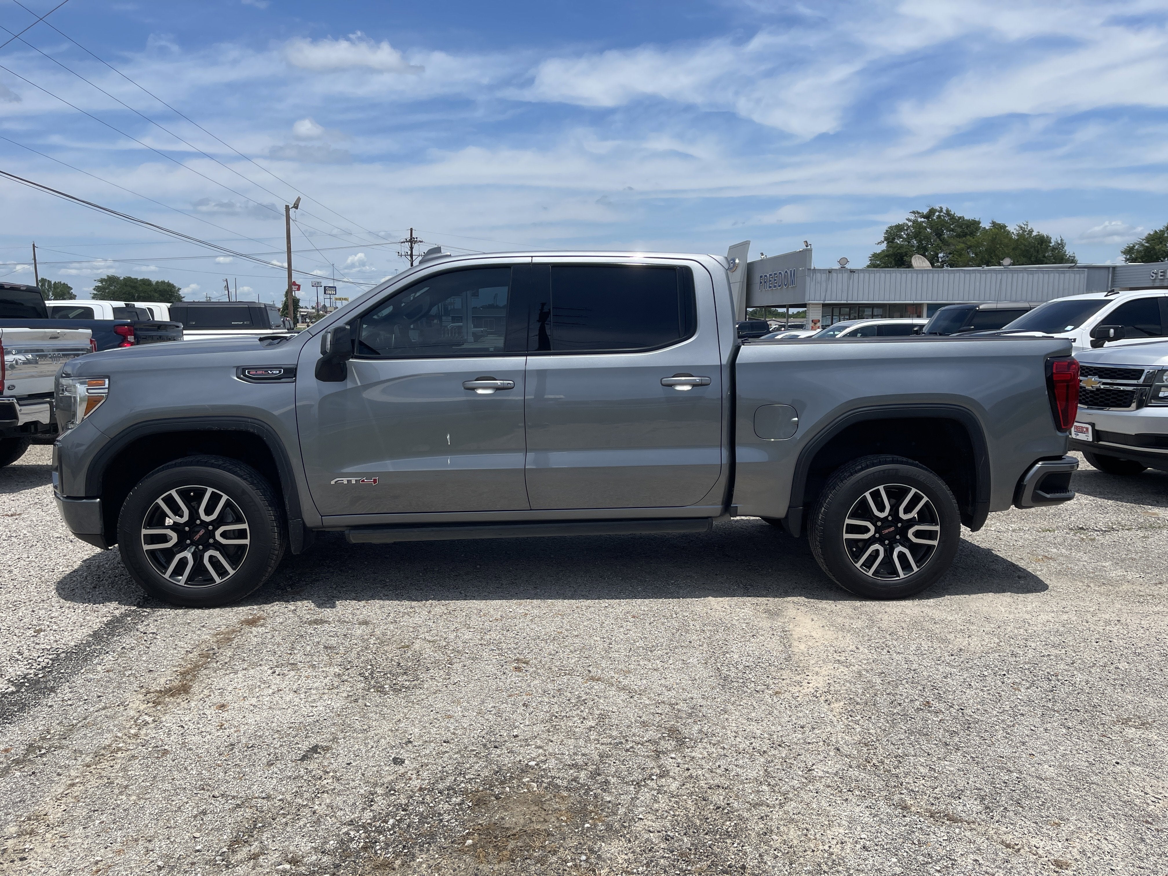 2021 GMC Sierra 1500 AT4
