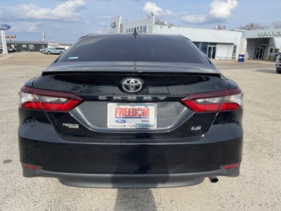 2022 Toyota Camry LE