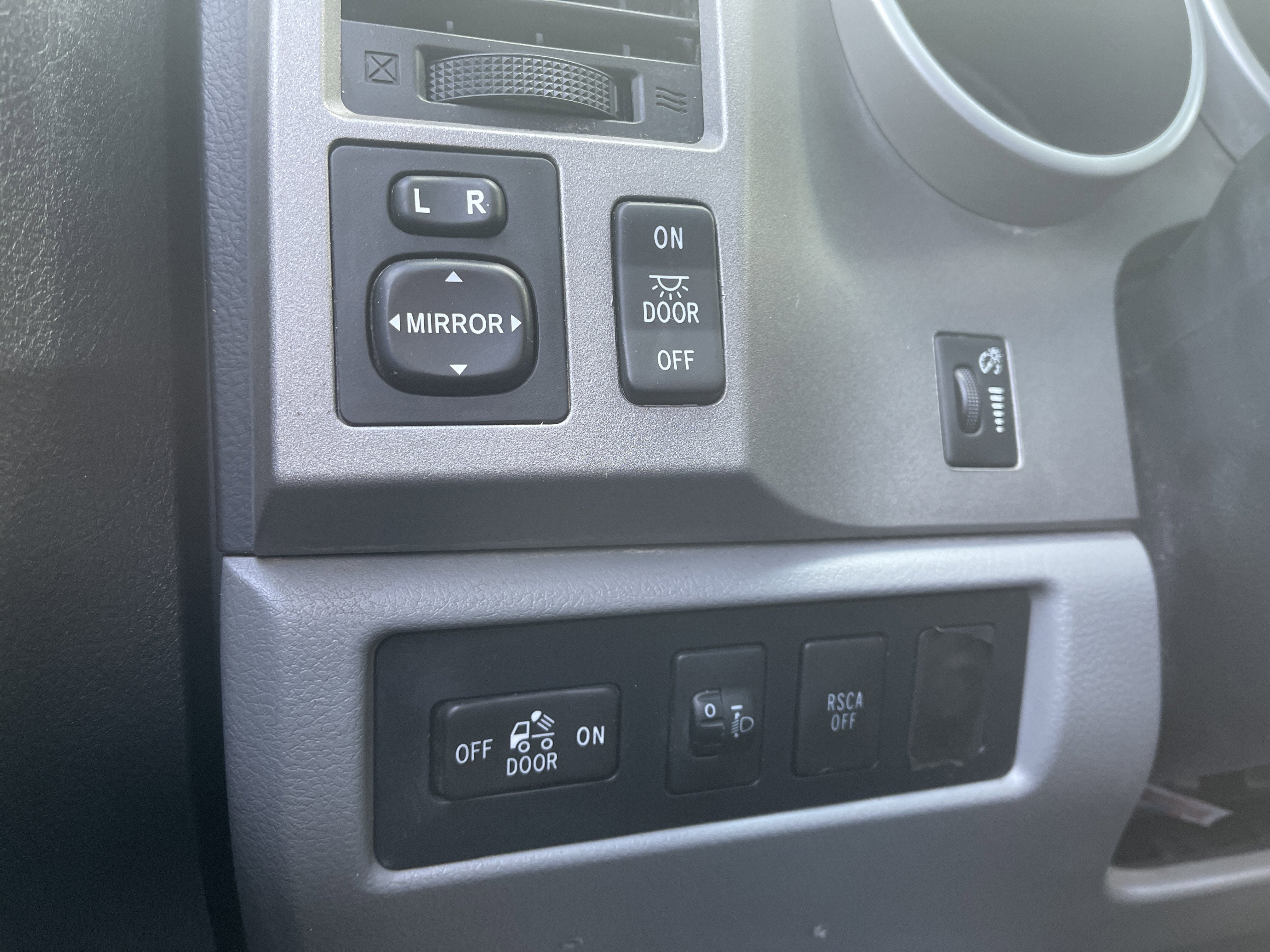 2012 Toyota Tundra 4WD Truck Grade