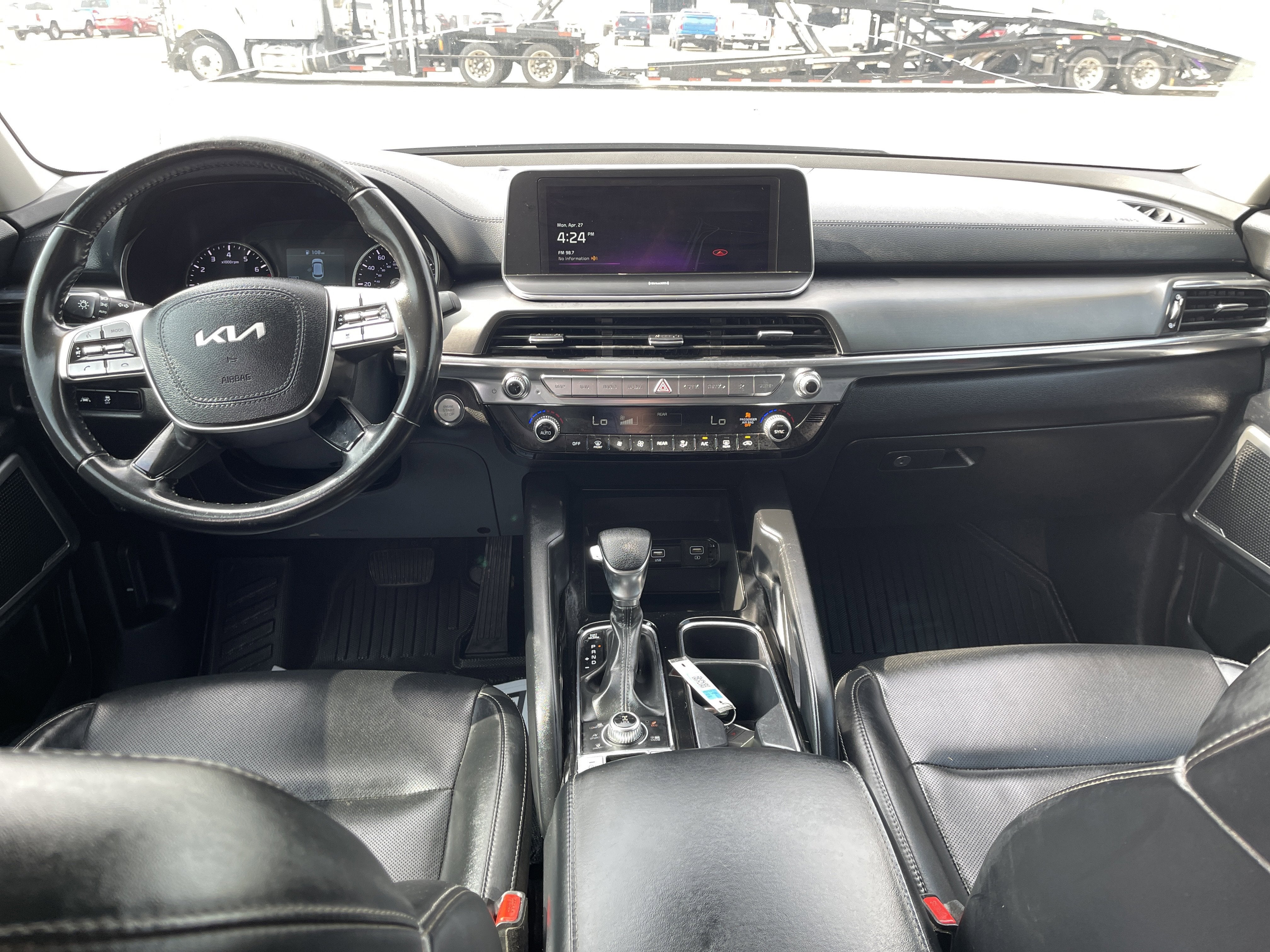 2022 Kia Telluride LX