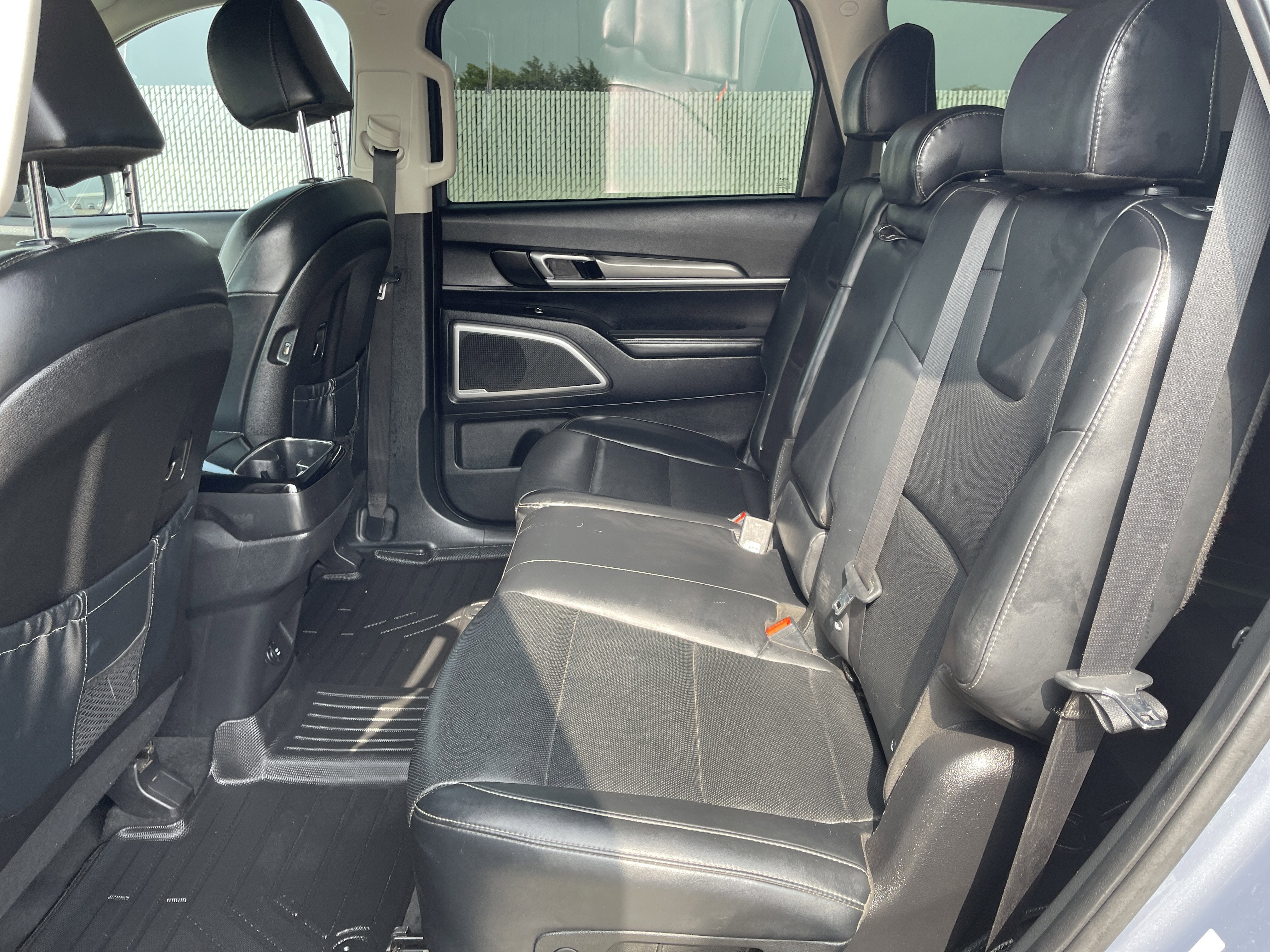 2022 Kia Telluride LX