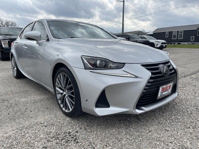 2017 Lexus IS 200t