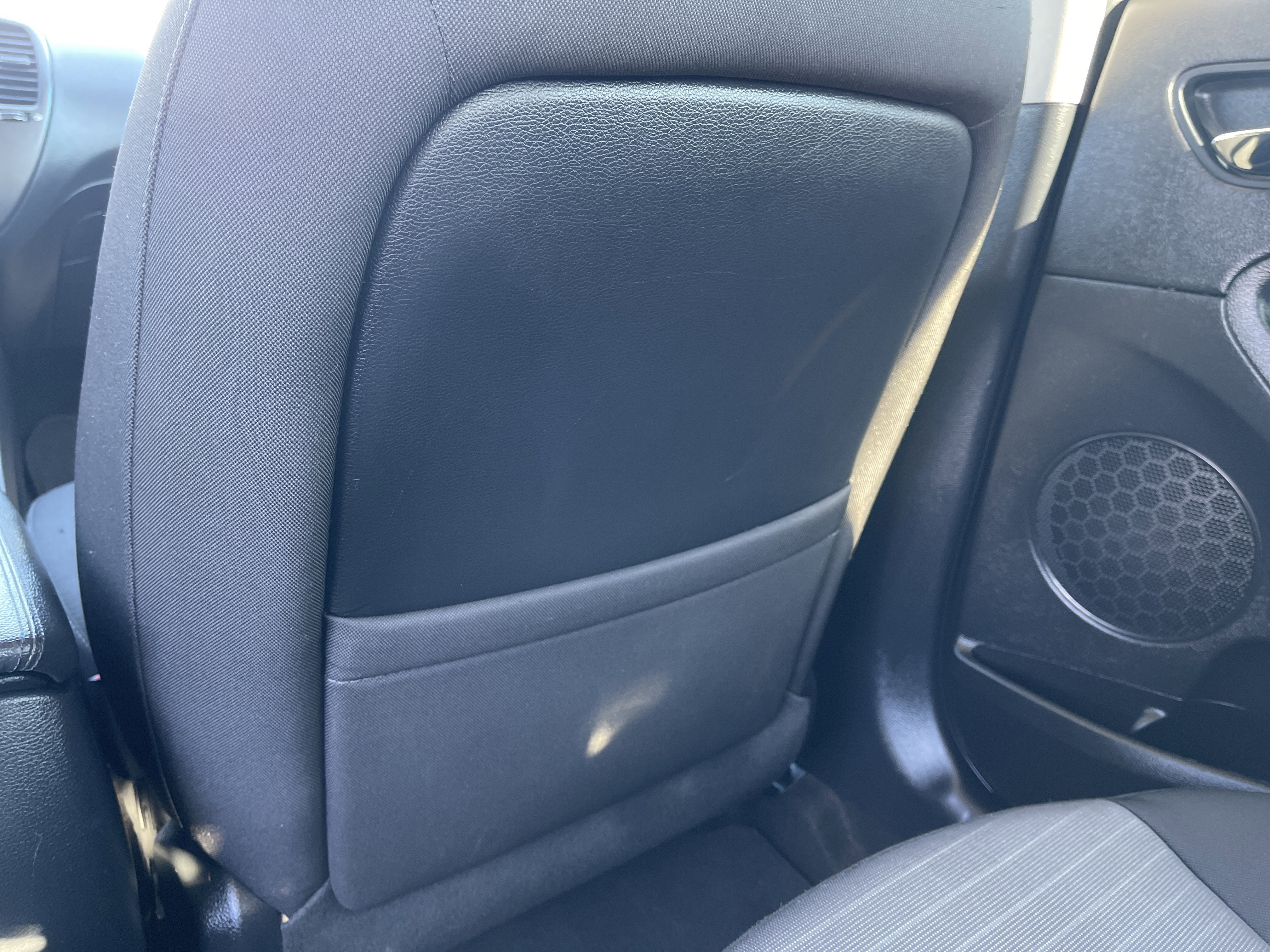 2016 Kia Forte 5-Door LX