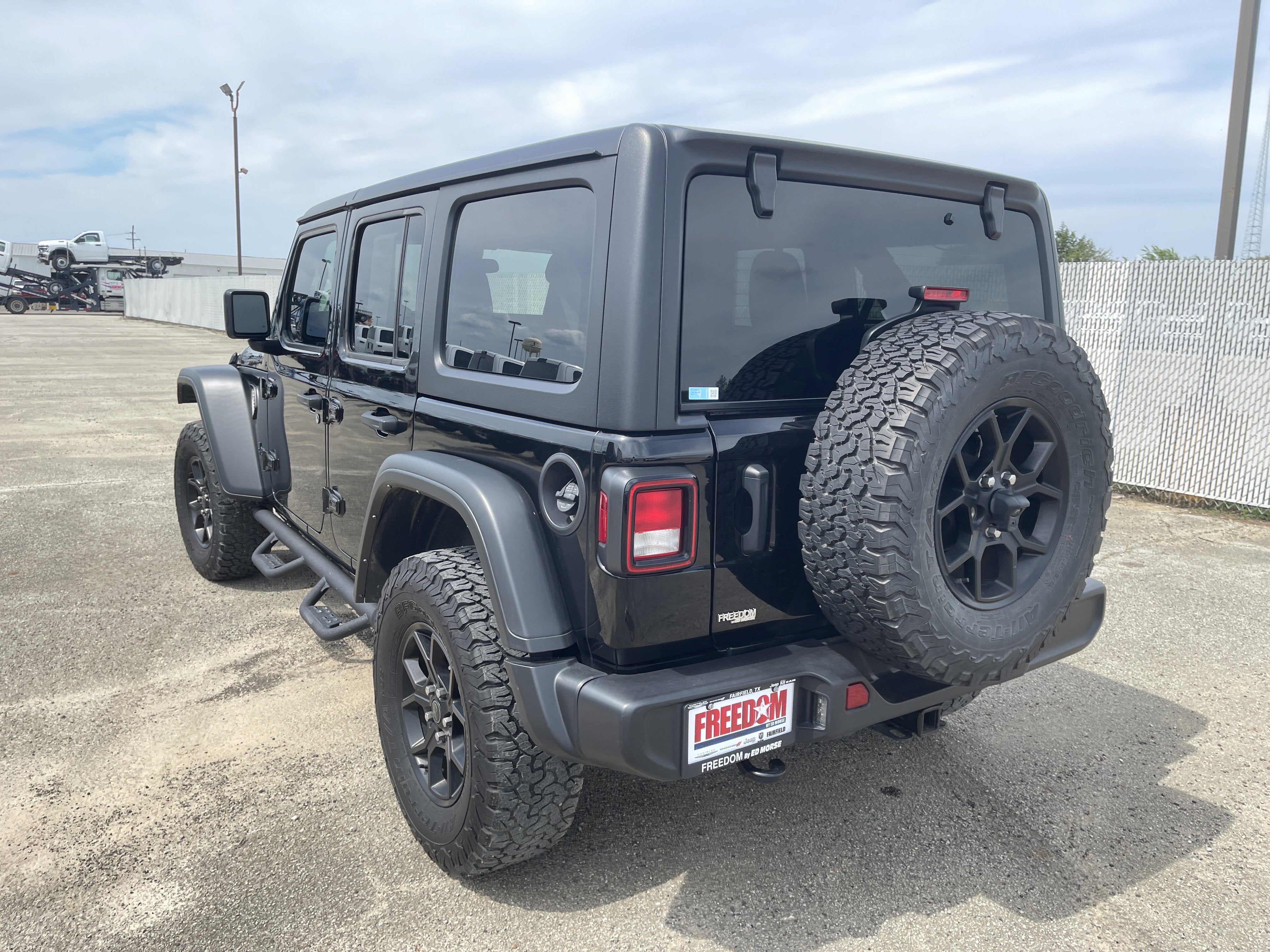 2024 Jeep Wrangler Willys