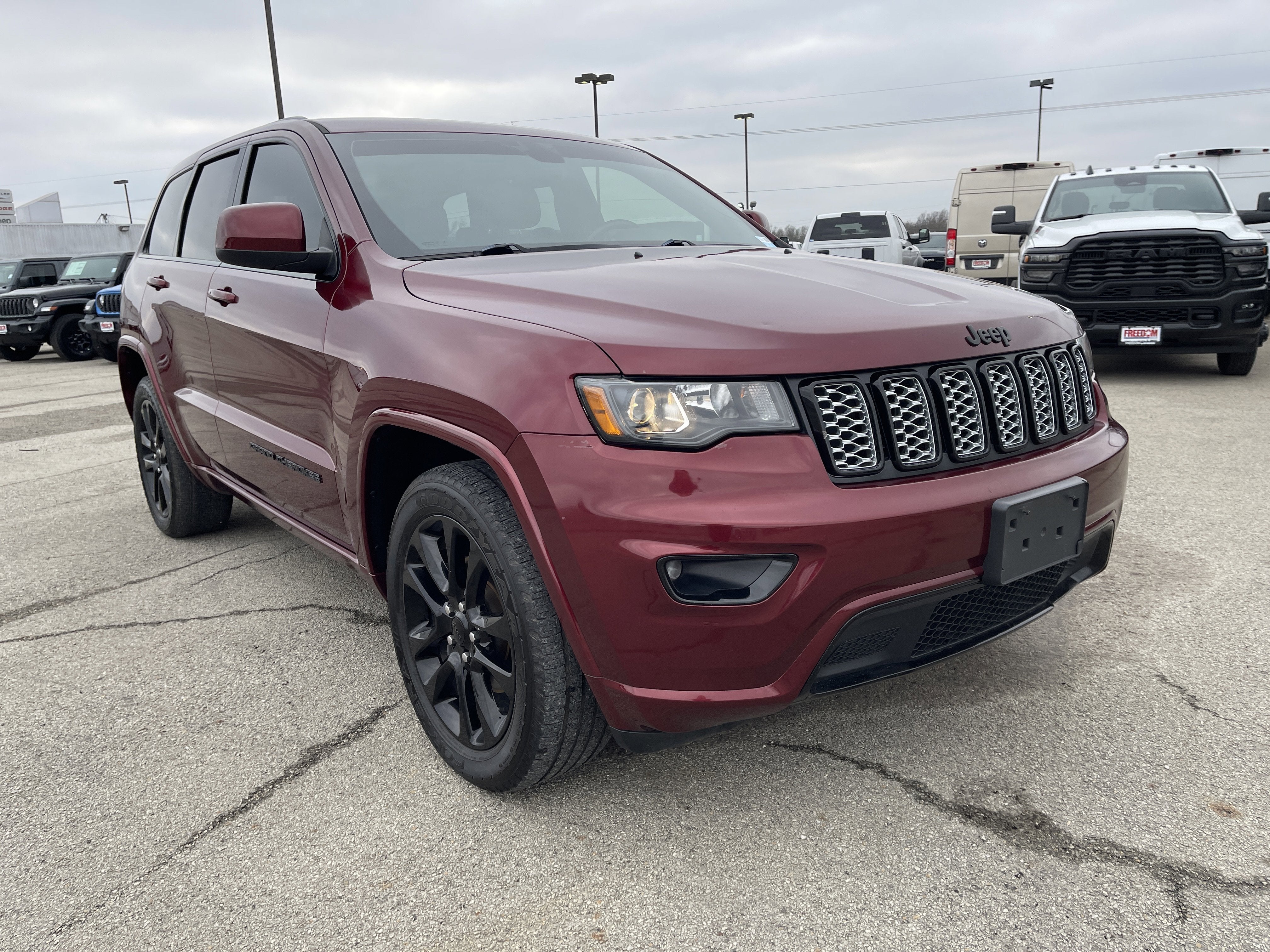 2020 Jeep Grand Cherokee Altitude