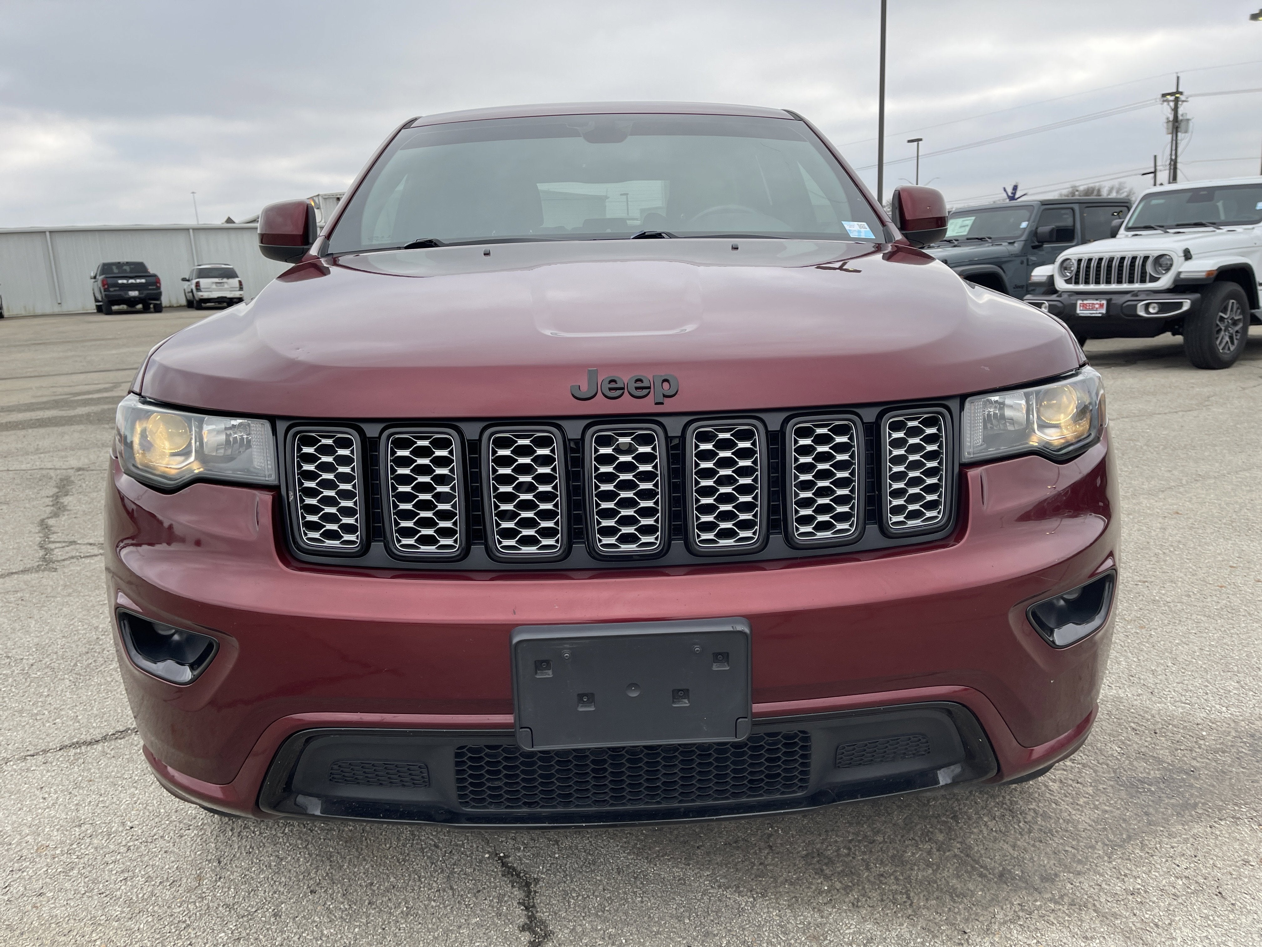 2020 Jeep Grand Cherokee Altitude