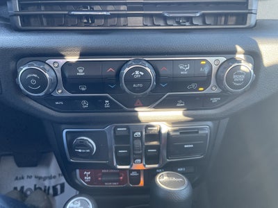 2025 Jeep Gladiator Willys