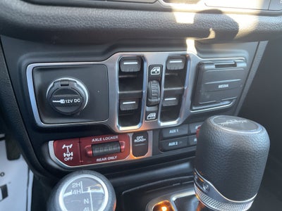 2025 Jeep Gladiator Willys