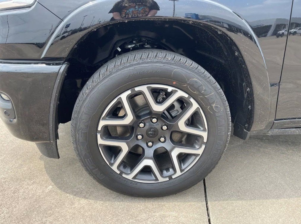 2025 RAM 1500 Laramie