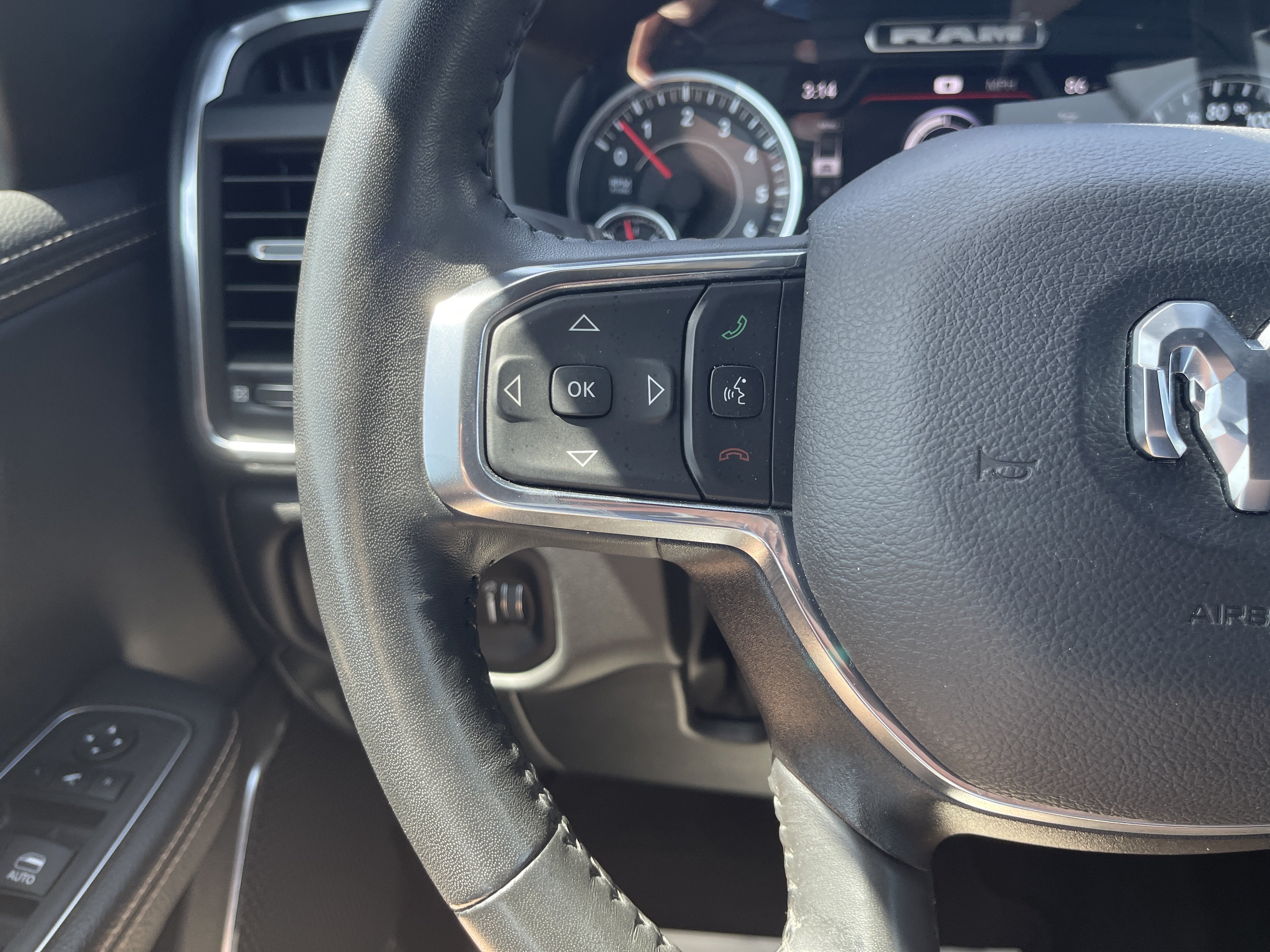 2024 RAM 1500 Laramie