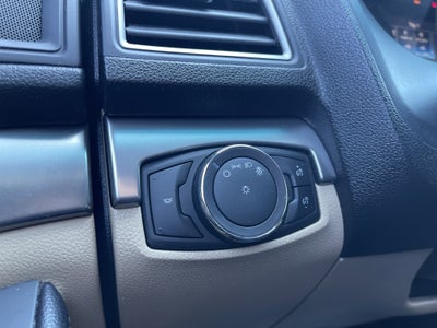 2017 Ford Explorer Base