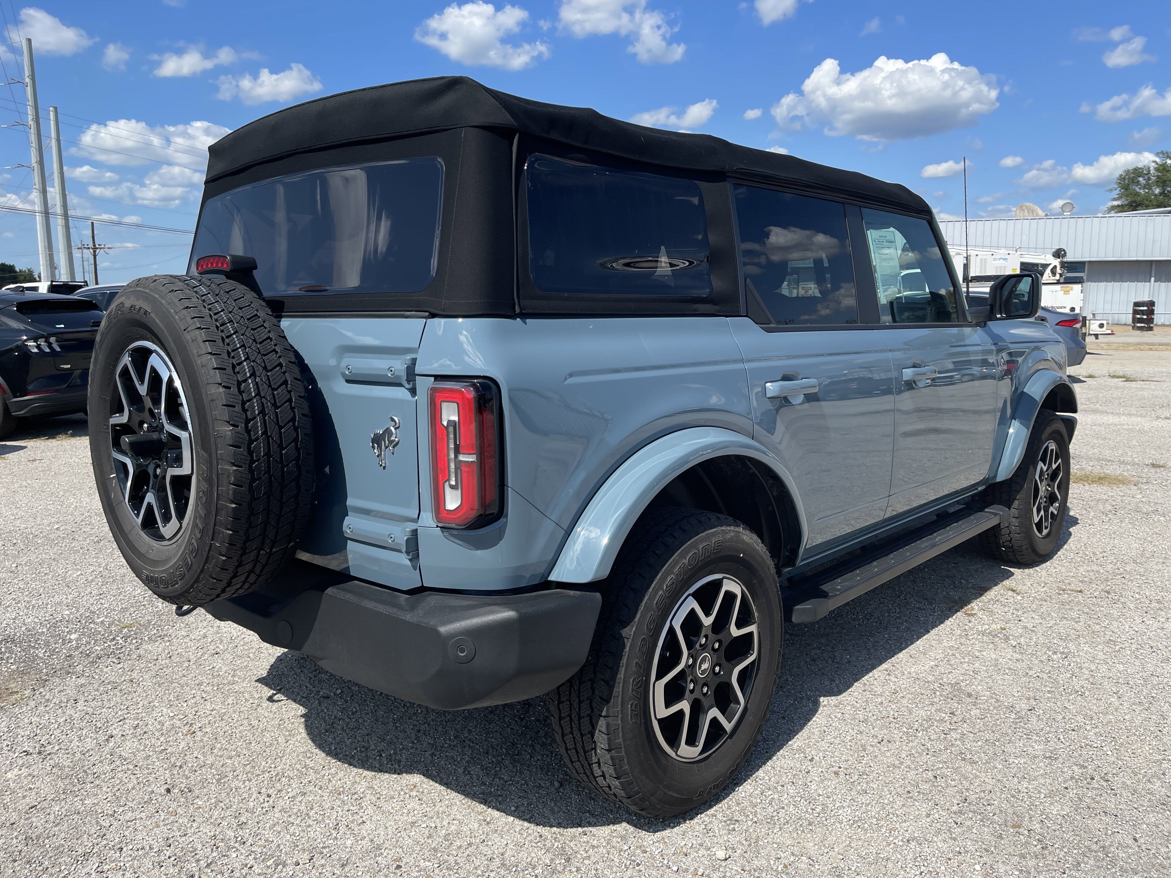 2022 Ford Bronco Outer Banks