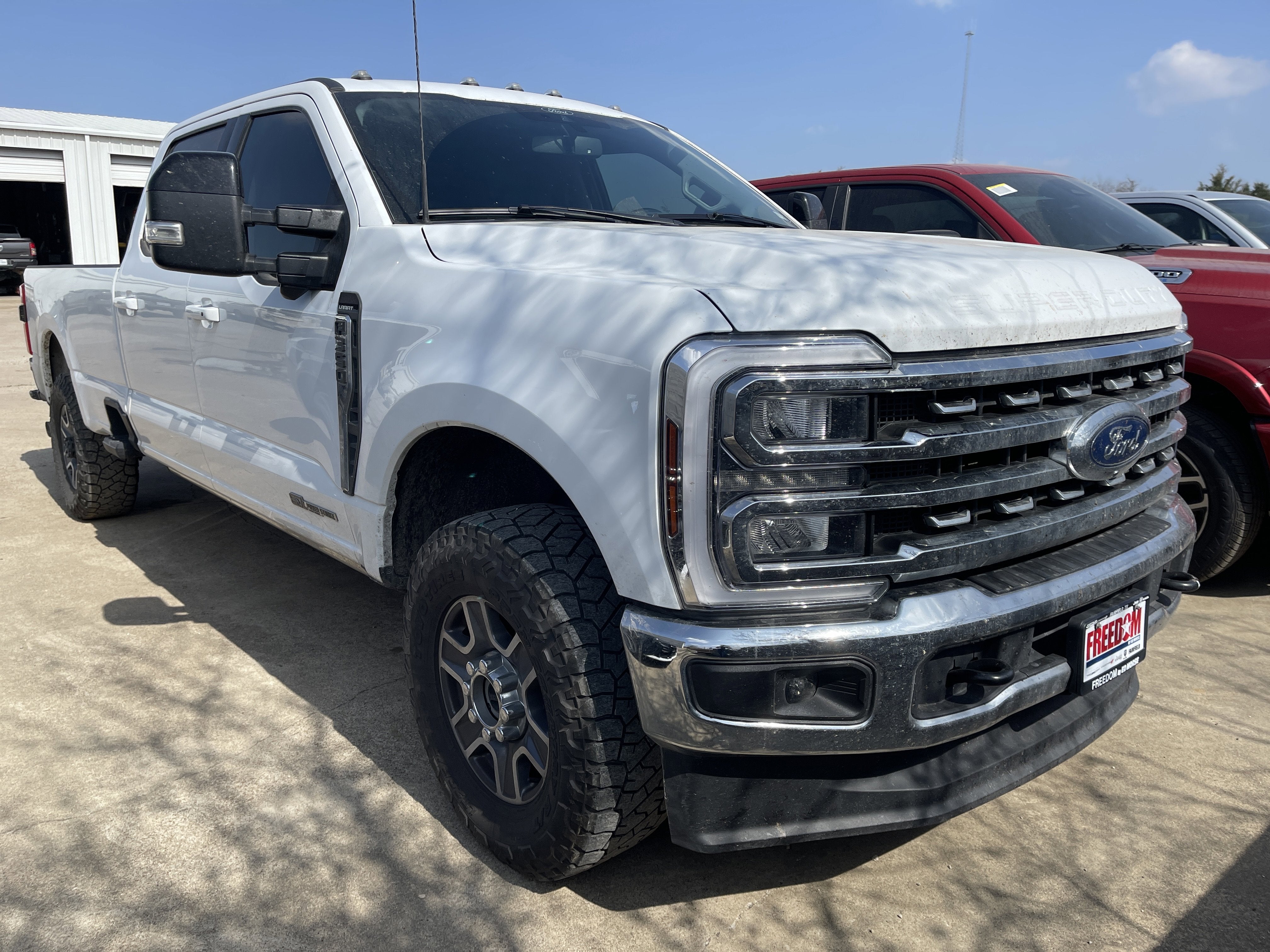 2024 Ford Super Duty F-350 SRW LARIAT