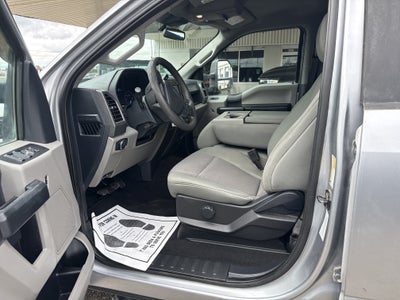 2022 Ford Super Duty F-350 DRW XL