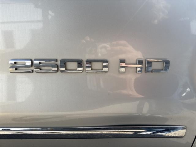2015 GMC Sierra 2500HD available WiFi SLT