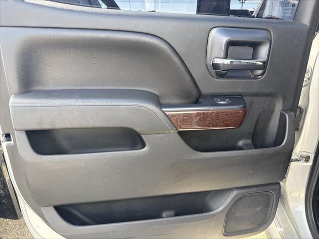 2015 GMC Sierra 2500HD available WiFi SLT