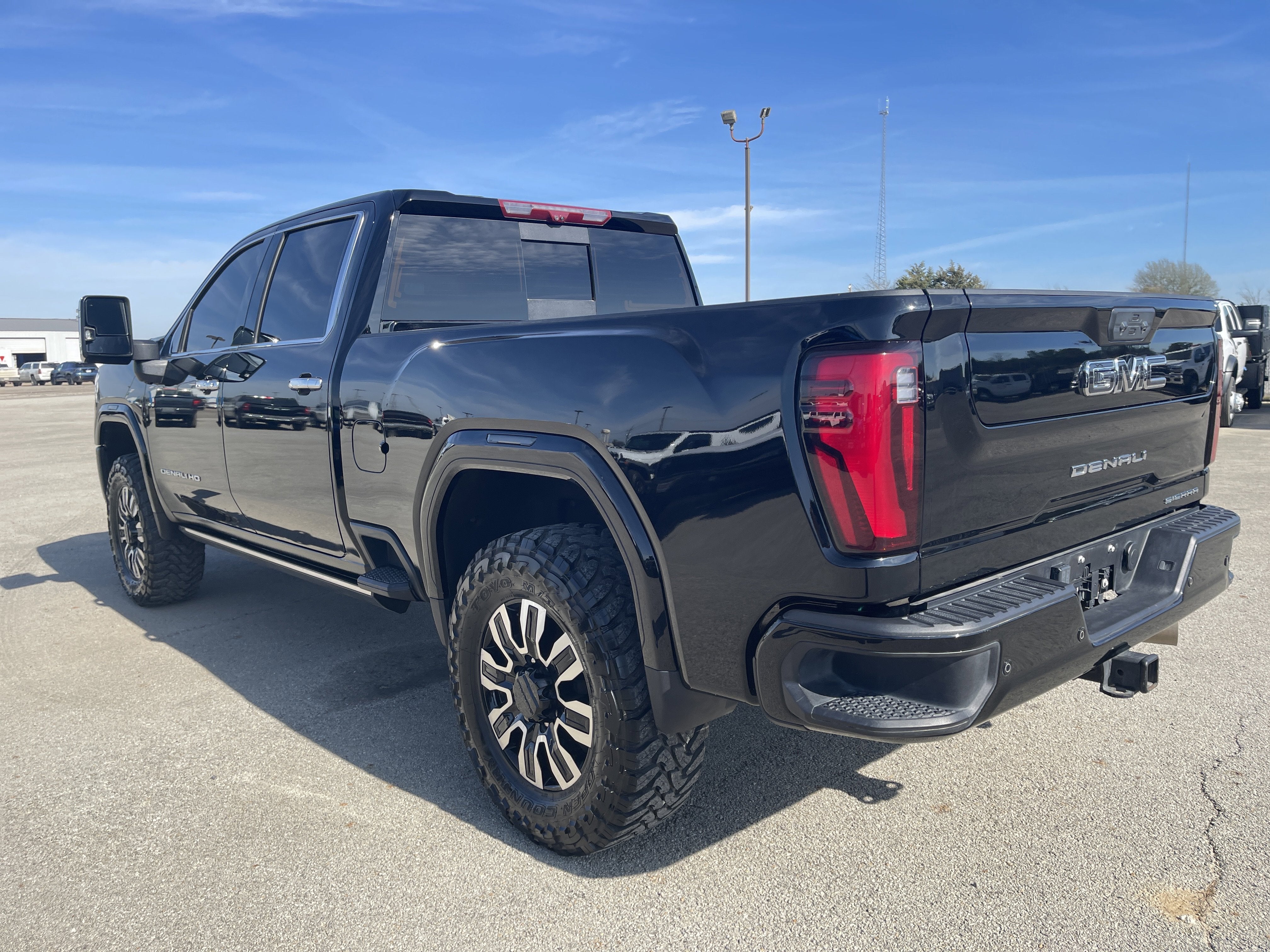 2025 GMC Sierra 2500HD Denali Ultimate