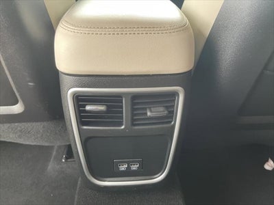 2023 Chrysler 300 Touring L