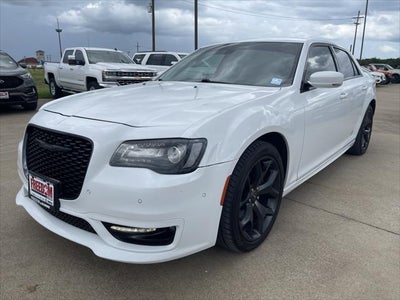 2023 Chrysler 300 Touring L