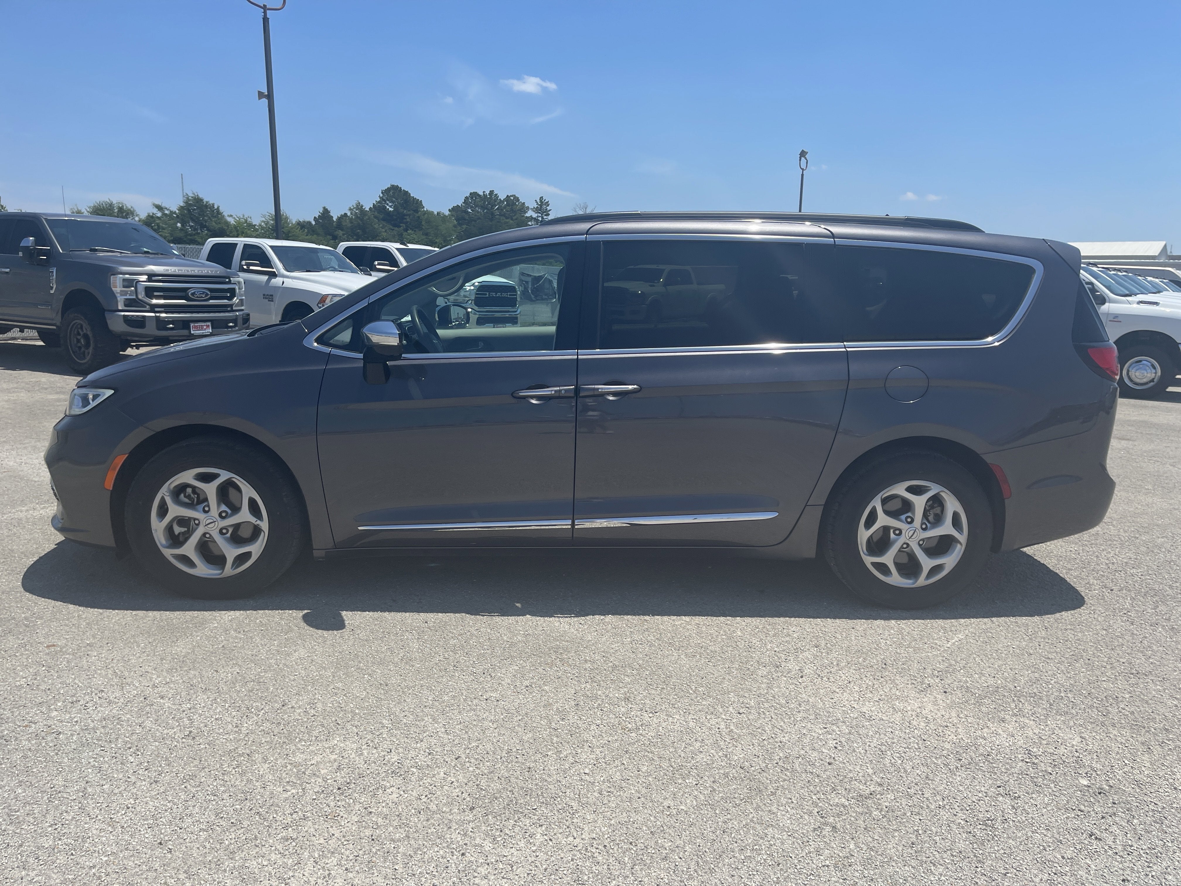 2023 Chrysler Pacifica Limited