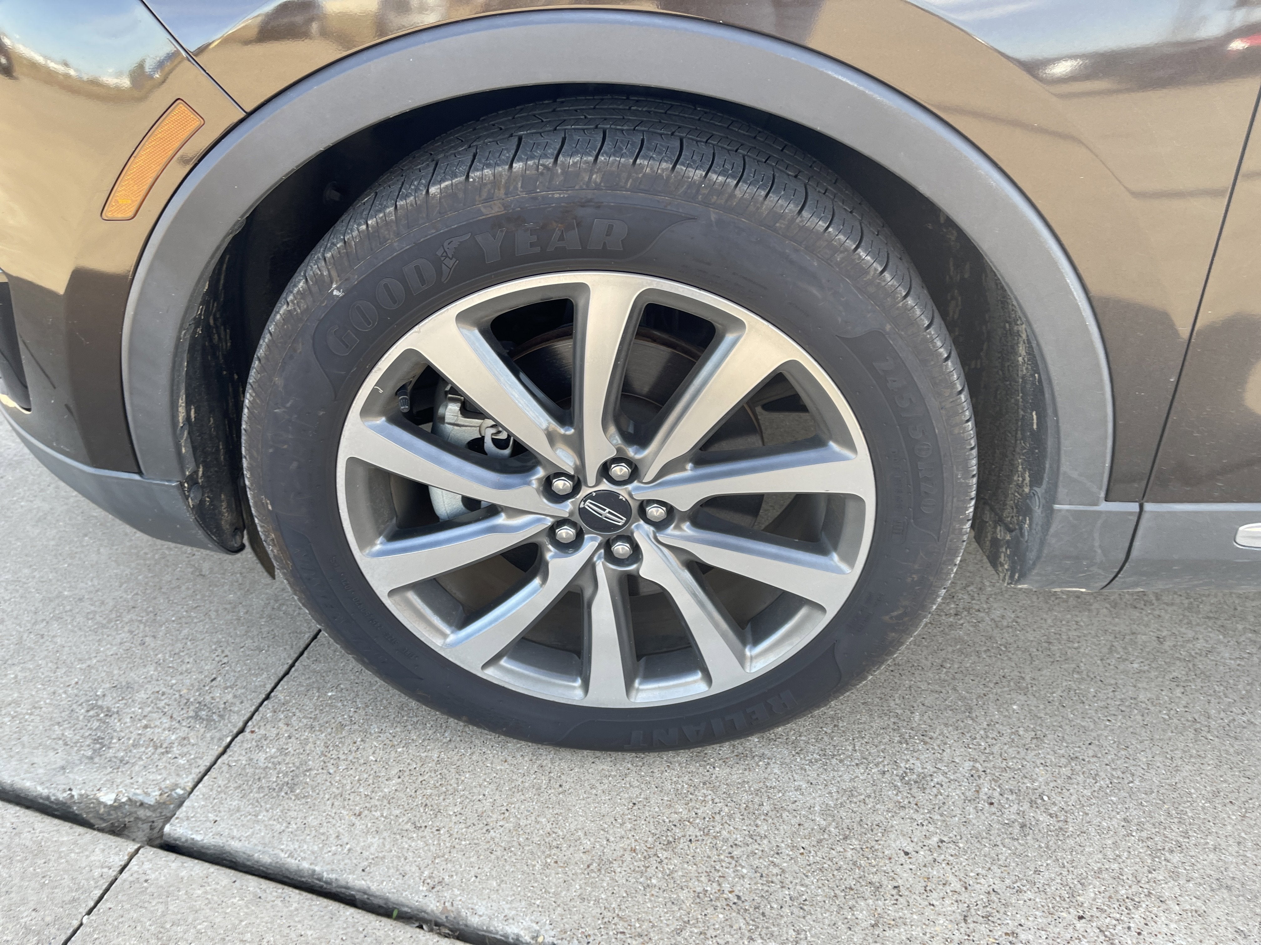 2019 Lincoln Nautilus Select