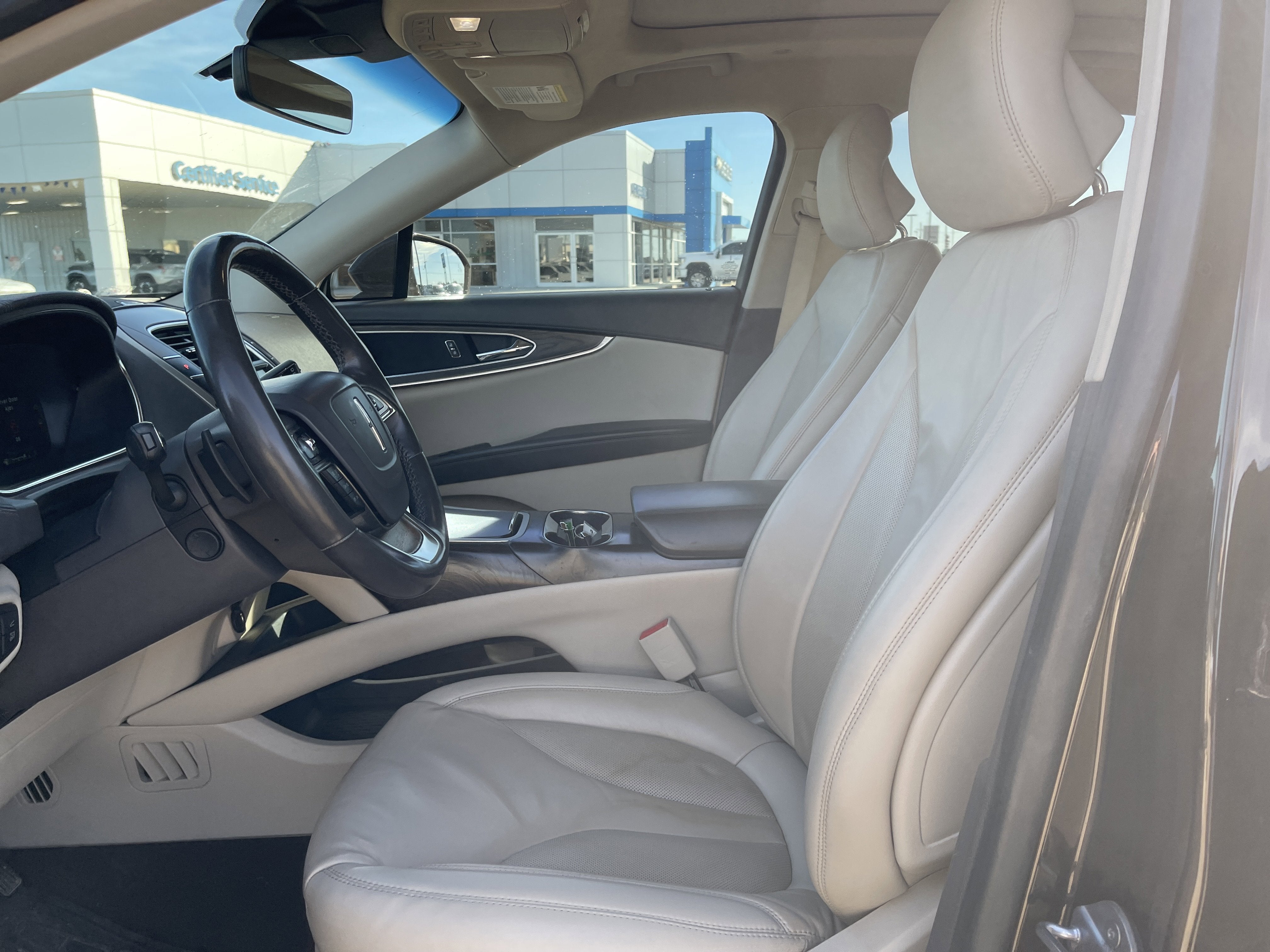 2019 Lincoln Nautilus Select